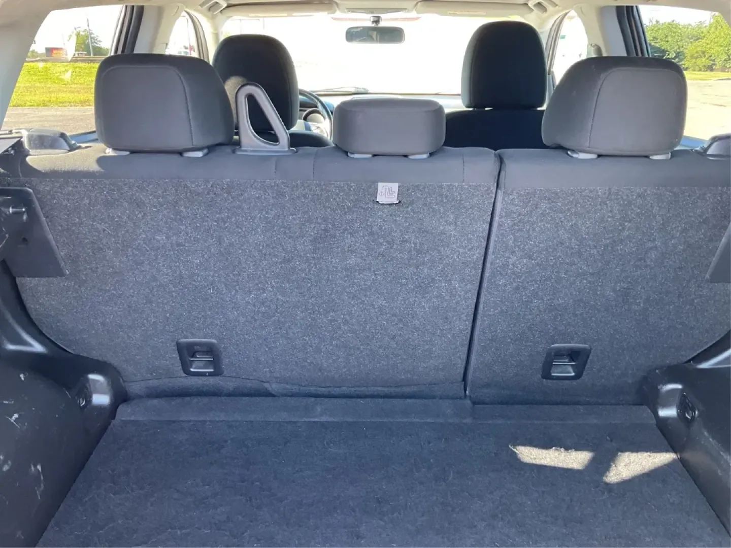 2017 Mitsubishi Outlander 2.0 ES (JA4AR3AU0HZ) with an 2L I-4 DOHC engine, located at 401 Woodman Dr, Riverside, OH, 45431, (937) 908-9800, 39.760899, -84.123421 - **Adventure Awaits with the 2017 Mitsubishi Outlander - Your Perfect Family SUV!**<br /> <br /> At Advantage Car and Credit - Piqua, we understand that your vehicle is more than just a mode of transportation; it's a gateway to adventure, a reliable partner for daily commutes, and a spacious haven fo - Photo#12