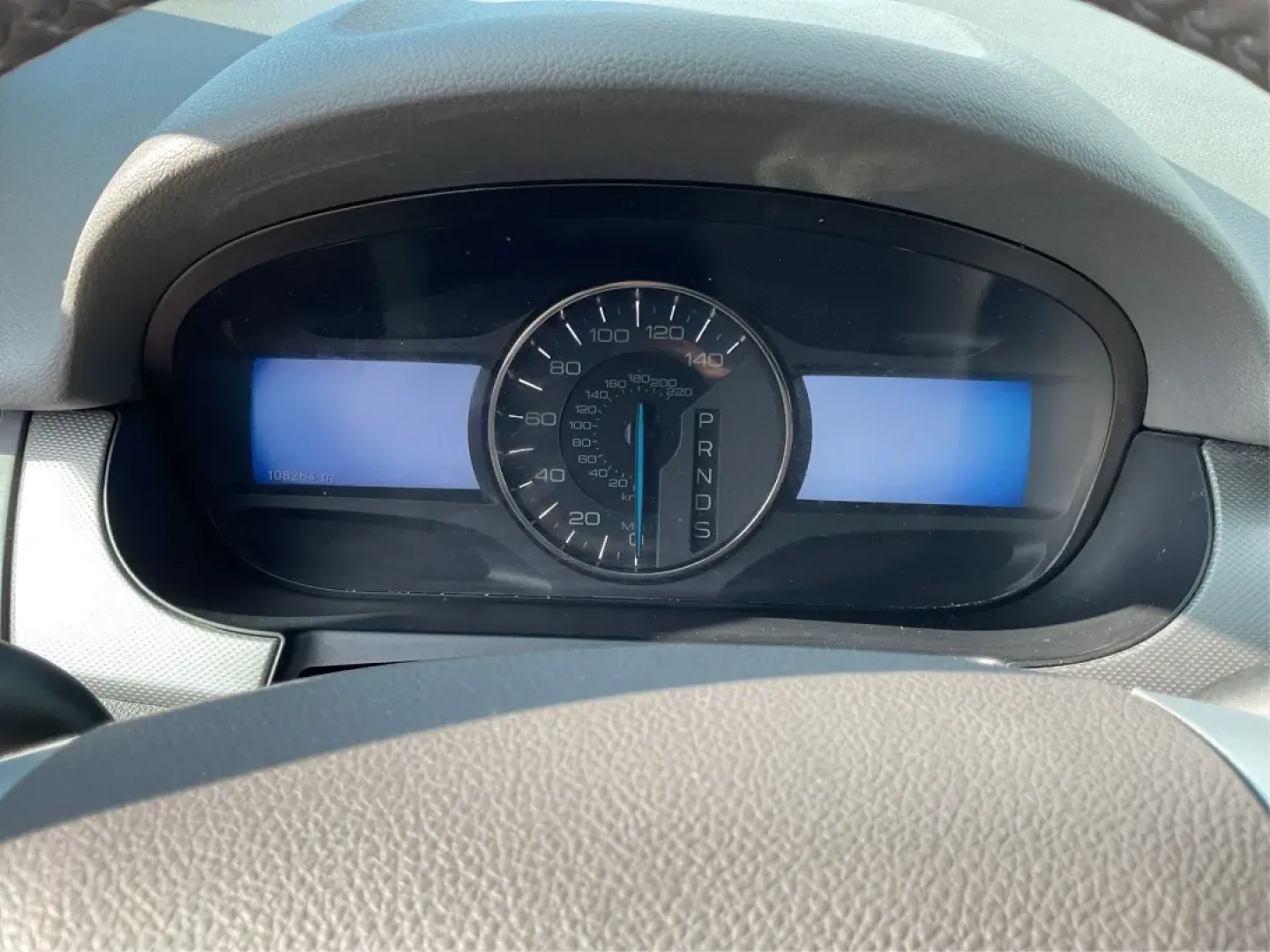 2013 Ford Edge SEL (2FMDK4JC4DB) with an 3.5L V-6 DOHC engine, located at 1951 S Dayton Lakeview Rd., New Carlisle, OH, 45344, (937) 908-9800, 39.890999, -84.050255 - **Explore the Great Outdoors with the 2013 Ford Edge SEL at Advantage Car and Credit - New Carlisle!**<br /> <br /> Are you ready for your next family adventure? The 2013 Ford Edge SEL is the perfect SUV for those seeking to balance everyday driving with weekend escapades. With its spacious interior - Photo#15