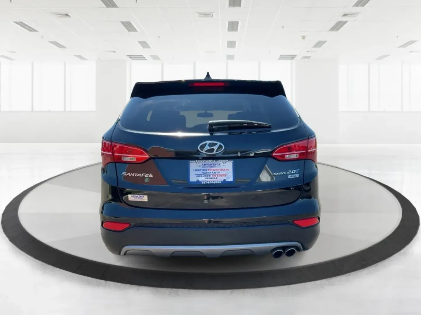 2014 Hyundai Santa Fe 2.0L Turbo (5XYZUDLA5EG) with an Theta II 2L I-4 gasoline direct injection engine, located at 8750 N County Rd 25A, Piqua, OH, 45356, (937) 908-9800, 40.164391, -84.232513 - Experience the thrill of adventure and family outings with our stunning 2014 Hyundai Santa Fe, available now at Advantage Car and Credit - Piqua, your friendly Buy Here Pay Here dealership located at 8750 N County Rd 25A, Piqua, OH 45356. This versatile SUV is designed for those who crave comfort, r - Photo#3