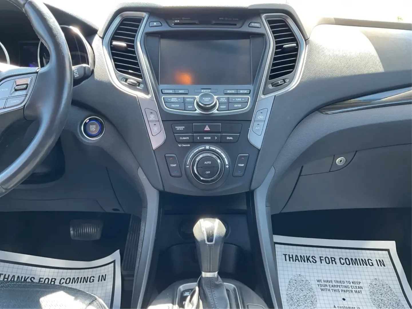 2014 Hyundai Santa Fe 2.0L Turbo (5XYZUDLA5EG) with an Theta II 2L I-4 gasoline direct injection engine, located at 8750 N County Rd 25A, Piqua, OH, 45356, (937) 908-9800, 40.164391, -84.232513 - Experience the thrill of adventure and family outings with our stunning 2014 Hyundai Santa Fe, available now at Advantage Car and Credit - Piqua, your friendly Buy Here Pay Here dealership located at 8750 N County Rd 25A, Piqua, OH 45356. This versatile SUV is designed for those who crave comfort, r - Photo#13