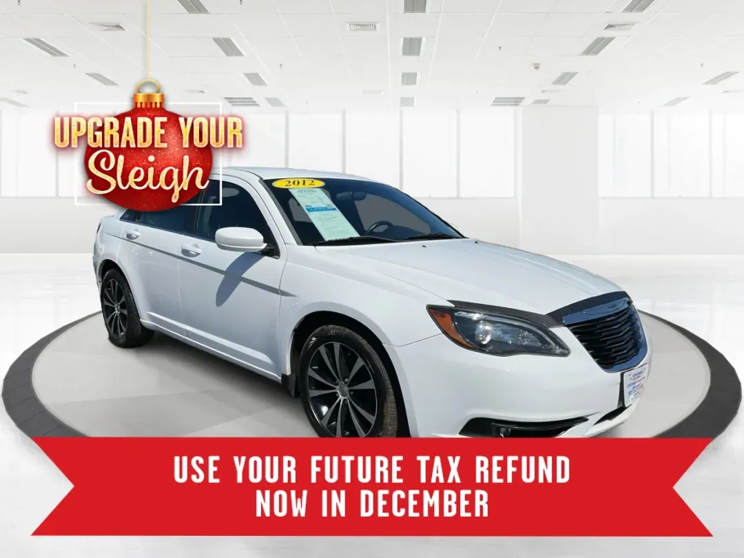 2012 Chrysler 200 Touring's photo