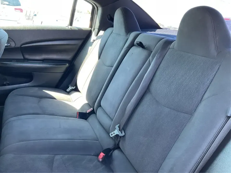 2012 Chrysler 200 Touring (1C3CCBBG4CN) with an 3.6L V6 DOHC 24V FFV engine, 6-Speed Automatic transmission, located at 1230 East Main St, Xenia, OH, 45385, (937) 908-9800, 39.688026, -83.910172 - Unleash your driving potential with the perfect blend of style, comfort, and functionality-ideal for growing families or anyone seeking a reliable commuter vehicle. Introducing the 2012 Chrysler 200 Touring sedan, now available at Advantage Car and Credit in Troy, OH. Located at 1099 N County Rd 25A - Photo#10