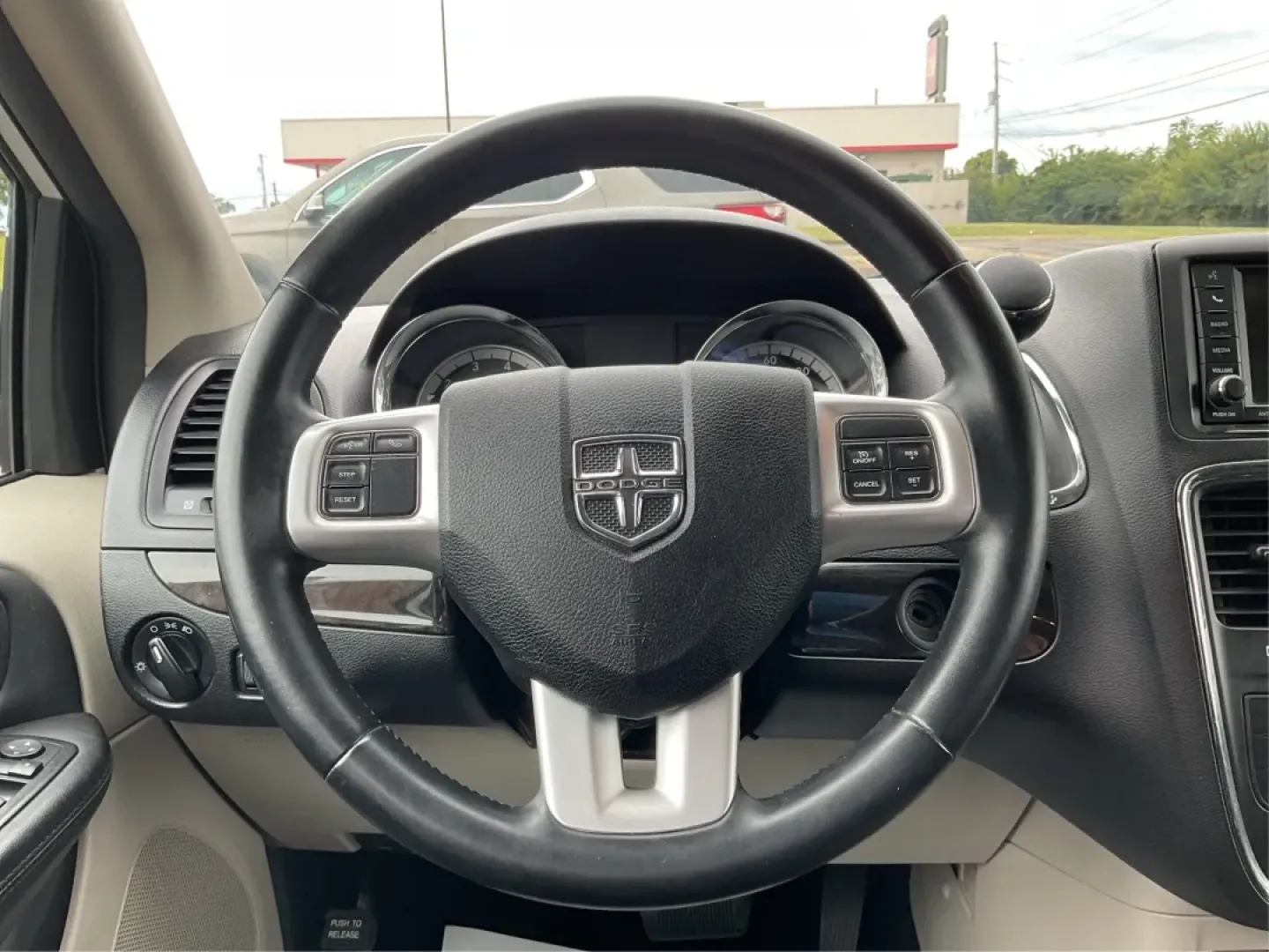 2014 Dodge Grand Caravan SE (2C4RDGBG7ER) with an 3.6L V-6 DOHC engine, located at 880 E. National Road, Vandalia, OH, 45377, (937) 908-9800, 39.891918, -84.183594 - Are you ready to elevate your family's adventures? Look no further than the 2014 Dodge Grand Caravan SE, an exceptional passenger van that perfectly balances comfort, convenience, and capability for growing families or those needing spacious transportation. Whether you're planning weekend getaways, - Photo#16