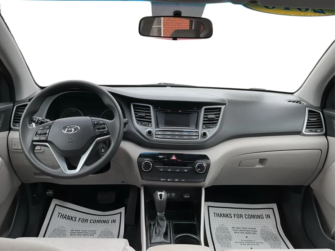 2016 Hyundai Tucson SE (KM8J3CA43GU) with an Nu 2L I-4 gasoline direct injection engine, located at 1230 East Main St, Xenia, OH, 45385, (937) 908-9800, 39.688026, -83.910172 - **Elevate Your Daily Drive with the 2016 Hyundai Tucson SE Perfect for Your Active Lifestyle!**<br /> <br /> Are you in search of a reliable vehicle that fits your busy lifestyle? The 2016 Hyundai Tucson SE, available now at Advantage Car and Credit in Piqua, OH, is the ultimate SUV for those on th - Photo#20