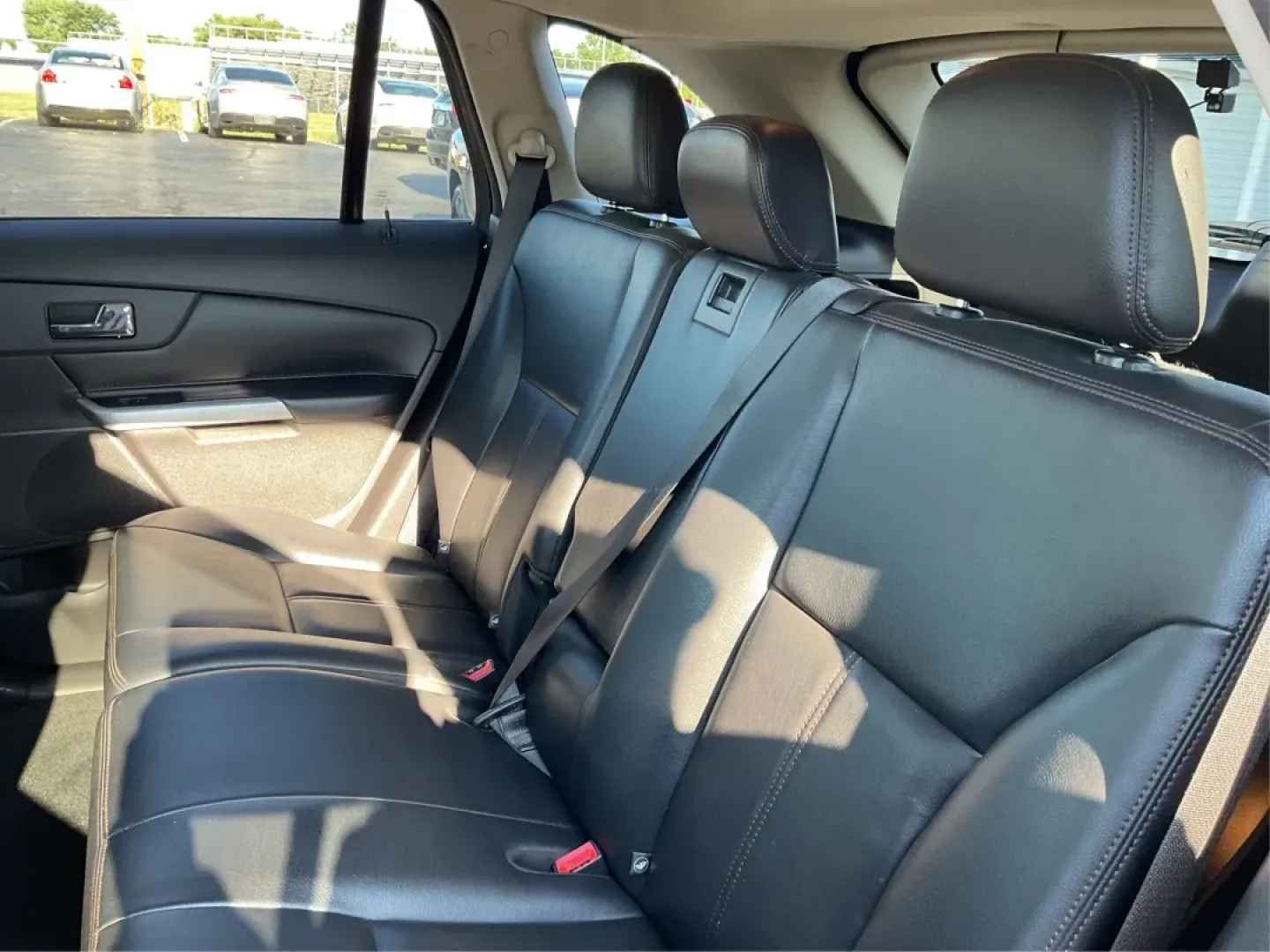 2011 Ford Edge SEL (2FMDK4JC9BB) with an 3.5L V-6 DOHC engine, located at 4508 South Dixie Dr, Moraine, OH, 45439, (937) 908-9800, 39.689976, -84.218452 - **Adventure Awaits with the 2011 Ford Edge SEL Perfect for Family Road Trips and Daily Commuting!**<br /> <br /> Are you ready to elevate your driving experience with a perfect blend of style, comfort, and capability? Look no further than this stunning 2011 Ford Edge SEL, ideal for families seeking - Photo#10