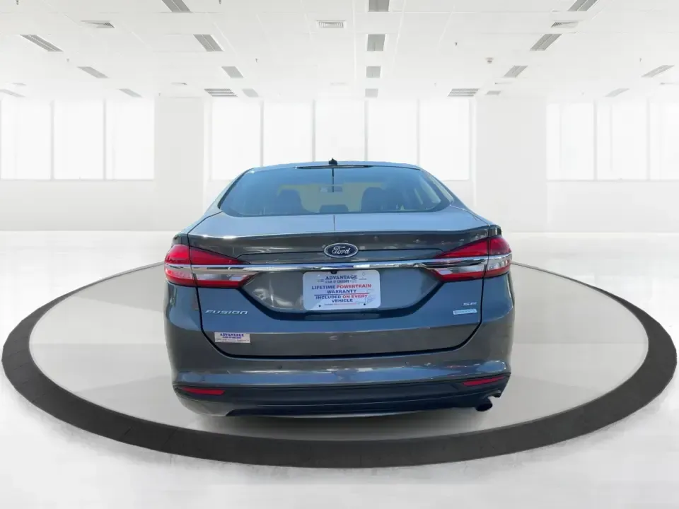 2018 Ford Fusion SE (3FA6P0HD3JR) with an 1.5L L4 DOHC 16V engine, 6A transmission, located at 8750 N County Rd 25A, Piqua, OH, 45356, (937) 908-9800, 40.164391, -84.232513 - Looking for a reliable sedan that combines style, comfort, and practicality? Look no further than the 2018 Ford Fusion SE, available now at Advantage Car and Credit in Vandalia, OH! Perfect for your daily commute, family outings, or even weekend adventures, this vehicle is designed to enhance your l - Photo#3