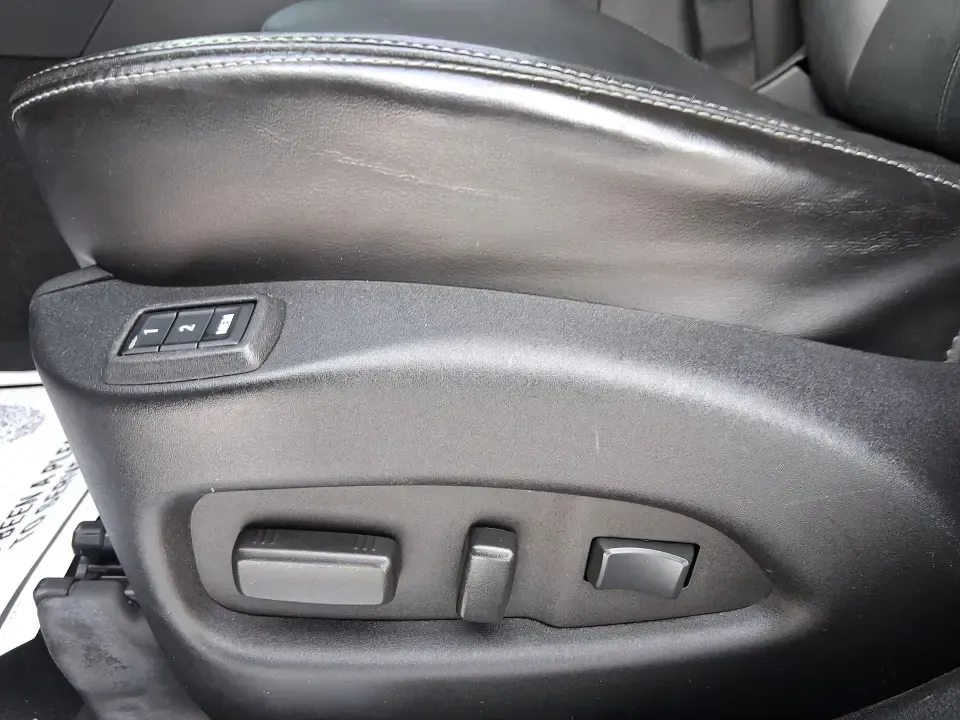 2014 Cadillac SRX Performance Collection (3GYFNCE38ES) with an 3.6L V-6 gasoline direct injection engine, located at 8750 N County Rd 25A, Piqua, OH, 45356, (937) 908-9800, 40.164391, -84.232513 - **Experience Luxury and Versatility with the 2014 Cadillac SRX Performance Collection at Advantage Car and Credit - Riverside!**<br /> <br /> Are you in search of a vehicle that accommodates both your daily commutes and weekend adventures while ensuring you travel in style? Look no further than the - Photo#18