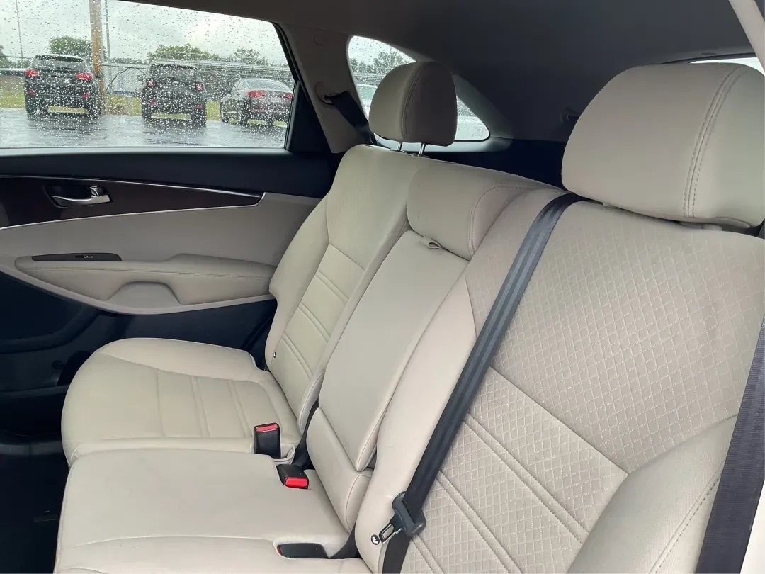 2018 Kia Sorento 2.4L LX (5XYPGDA30JG) with an 2.4L I-4 gasoline direct injection engine, located at 1230 East Main St, Xenia, OH, 45385, (937) 908-9800, 39.688026, -83.910172 - **Explore the Open Road in Style with the 2018 Kia Sorento - Perfect for Every Family Adventure!**<br /> <br /> Are you ready for your next family road trip or weekend getaway? The 2018 Kia Sorento is the SUV that will elevate your lifestyle and ensure every journey is memorable. With its spacious i - Photo#10