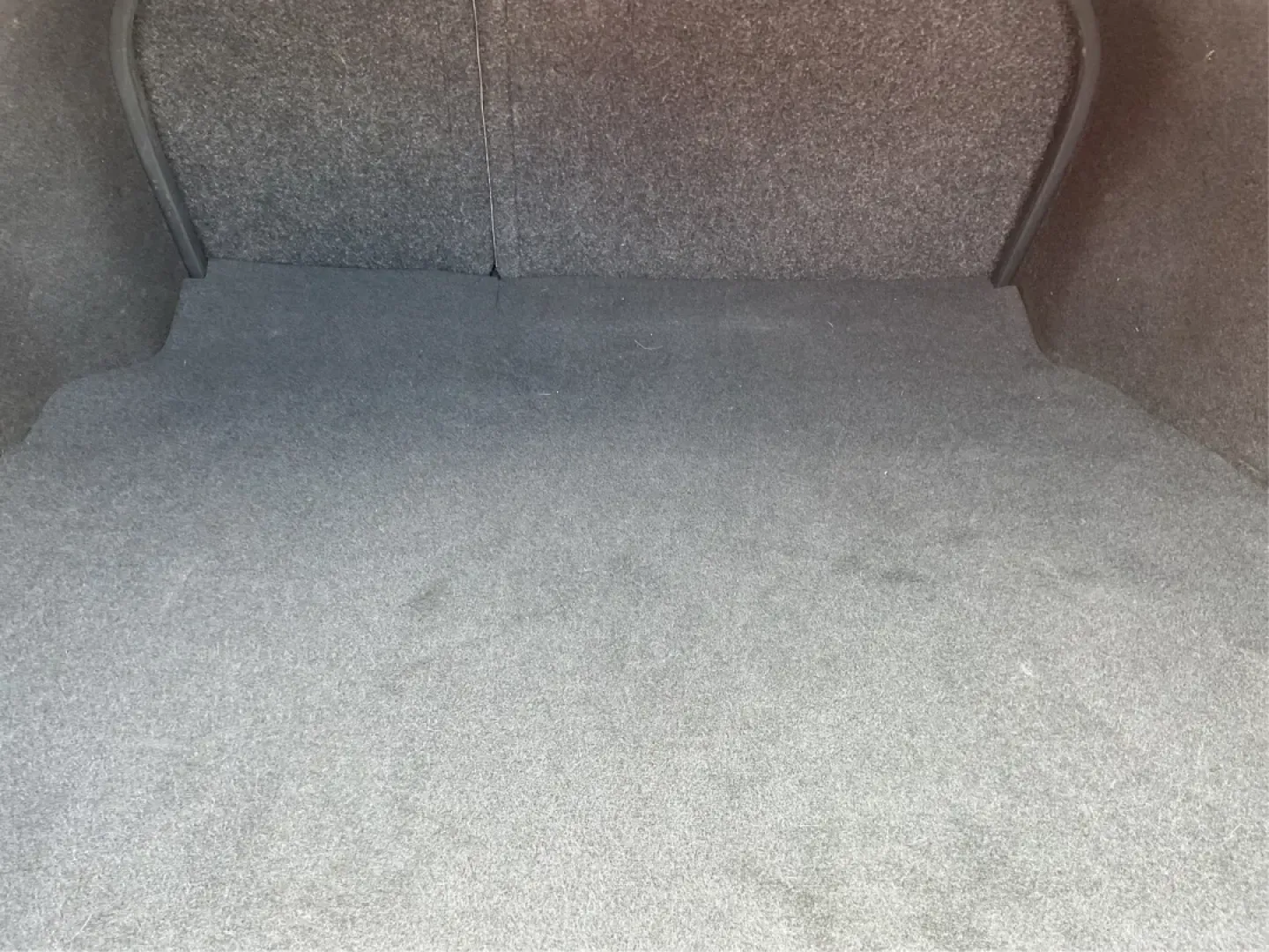 2016 Hyundai Sonata SE (5NPE24AF3GH) with an 2.4L I-4 gasoline direct injection engine, 7A transmission, located at 1099 N County Rd 25A, Troy, OH, 45373, (937) 908-9800, 40.057079, -84.212883 - **Discover Your Ideal Family Sedan: 2016 Hyundai Sonata SE at Advantage Car and Credit - Moraine**<br /> <br /> Are you in search of a dependable vehicle that perfectly fits your family's lifestyle or makes your daily commute a breeze? Look no further! Presenting the 2016 Hyundai Sonata SE, a stylis - Photo#12