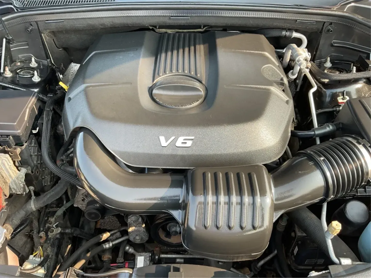 2015 Dodge Durango Limited (1C4RDJDGXFC) with an Other engine, located at 880 E. National Road, Vandalia, OH, 45377, (937) 908-9800, 39.891918, -84.183594 - **Discover Adventure with the 2015 Dodge Durango Limited at Advantage Car and Credit in New Carlisle, OH!**<br /> <br /> Are you on the lookout for a versatile SUV that can handle weekend adventures, family outings, or daily commutes? Look no further! The 2015 Dodge Durango Limited is designed for t - Photo#11