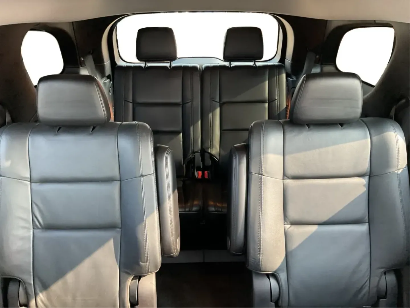 2015 Dodge Durango Limited (1C4RDJDGXFC) with an Other engine, located at 880 E. National Road, Vandalia, OH, 45377, (937) 908-9800, 39.891918, -84.183594 - **Discover Adventure with the 2015 Dodge Durango Limited at Advantage Car and Credit in New Carlisle, OH!**<br /> <br /> Are you on the lookout for a versatile SUV that can handle weekend adventures, family outings, or daily commutes? Look no further! The 2015 Dodge Durango Limited is designed for t - Photo#14