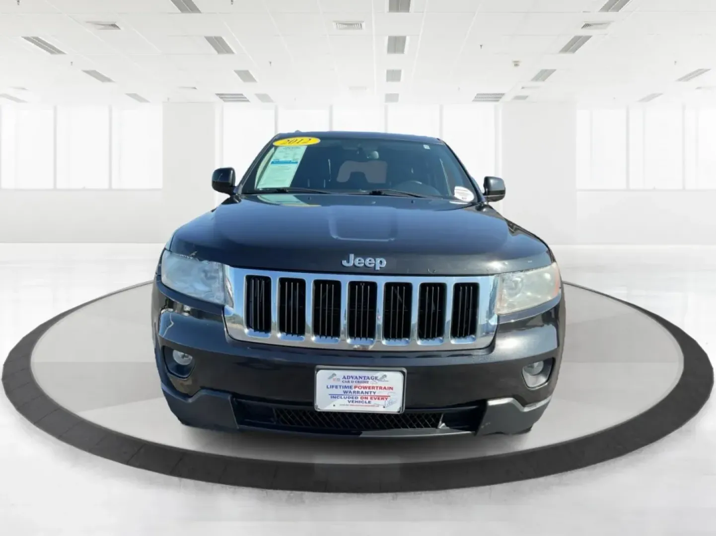 2012 Jeep Grand Cherokee Laredo (1C4RJFAG8CC) with an Other engine, located at 4508 South Dixie Dr, Moraine, OH, 45439, (937) 908-9800, 39.689976, -84.218452 - **Adventure Awaits with the 2012 Jeep Grand Cherokee Laredo Perfect for Your Next Journey!**<br /> <br /> Are you ready to upgrade your driving experience while embracing the adventurous lifestyle that comes with owning an SUV? The 2012 Jeep Grand Cherokee Laredo is the epitome of versatility, desi - Photo#7