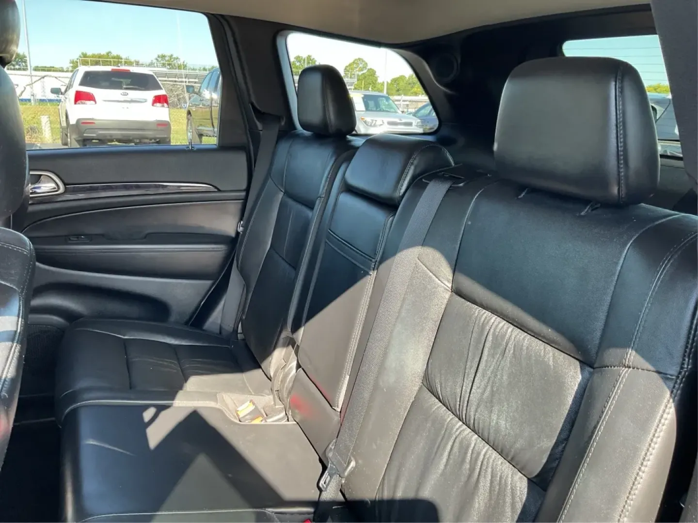 2012 Jeep Grand Cherokee Laredo (1C4RJFAG8CC) with an Other engine, located at 4508 South Dixie Dr, Moraine, OH, 45439, (937) 908-9800, 39.689976, -84.218452 - **Adventure Awaits with the 2012 Jeep Grand Cherokee Laredo Perfect for Your Next Journey!**<br /> <br /> Are you ready to upgrade your driving experience while embracing the adventurous lifestyle that comes with owning an SUV? The 2012 Jeep Grand Cherokee Laredo is the epitome of versatility, desi - Photo#10