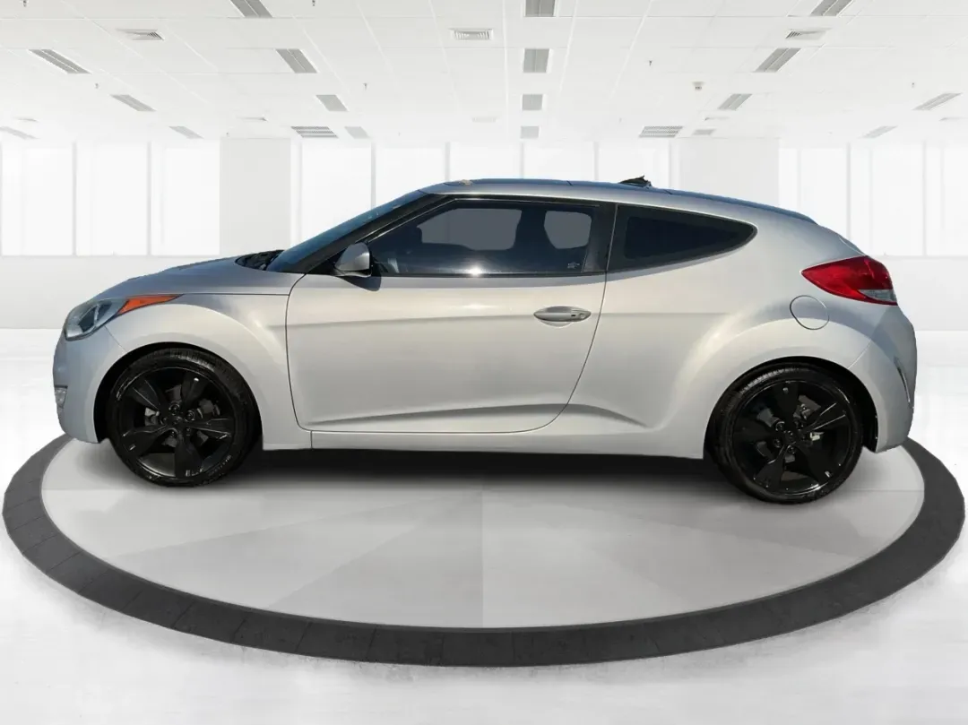 2016 Hyundai Veloster Base (KMHTC6AD4GU) with an Other engine, located at 1099 N County Rd 25A, Troy, OH, 45373, (937) 908-9800, 40.057079, -84.212883 - **Unleash Your Adventurous Spirit with the 2016 Hyundai Veloster!**<br /> <br /> At Jamestown Auto Sales, located at 1865 W 2nd St., Xenia, OH 45385, we believe that every vehicle should match your lifestyle. If you're searching for a sporty coupe that perfectly balances style, comfort, and function - Photo#5
