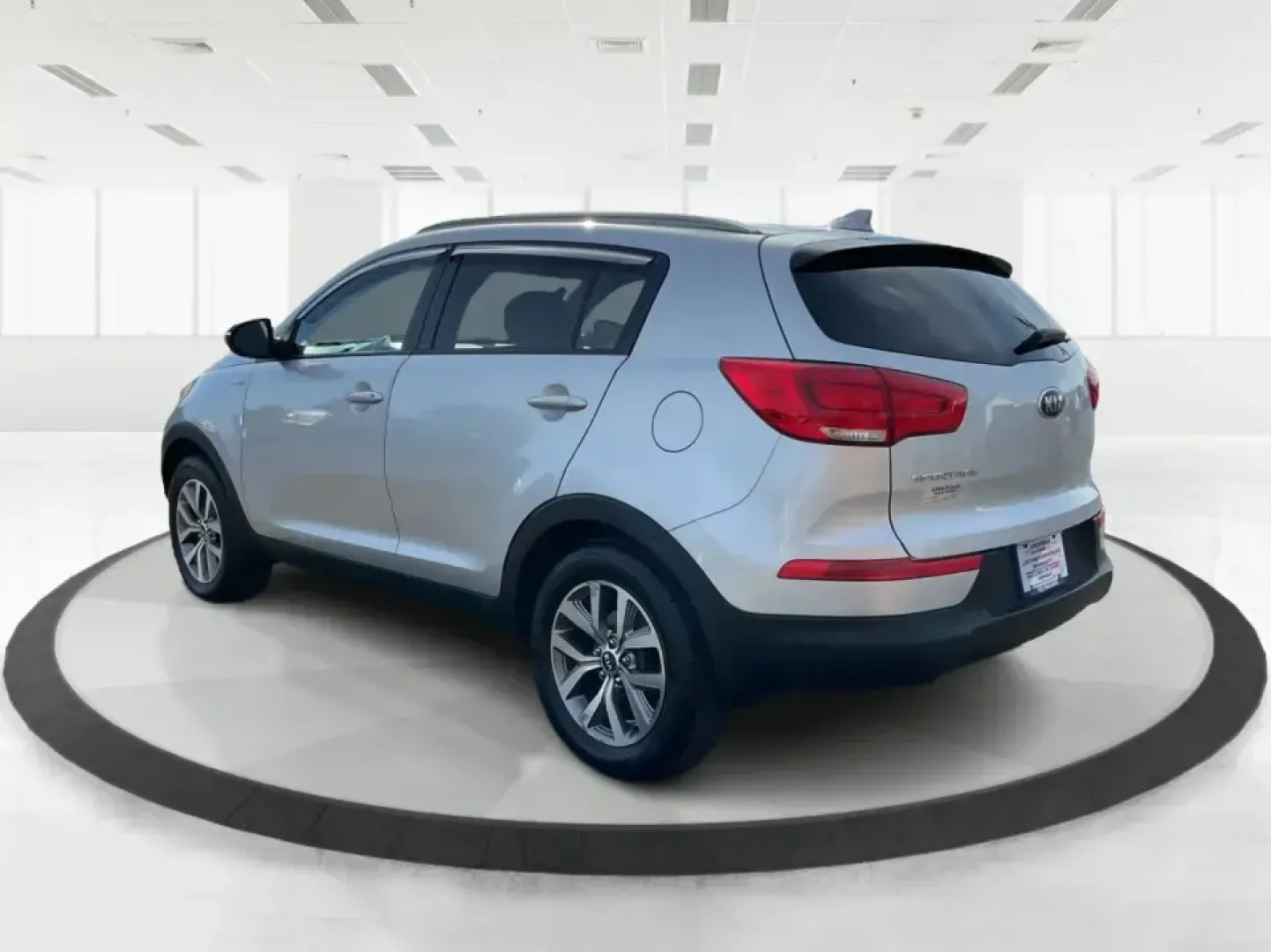 2015 Kia Sportage LX (KNDPBCAC2F7) with an 2.4L V6 DOHC 24V engine, 6-Speed Automatic transmission, located at 4508 South Dixie Dr, Moraine, OH, 45439, (937) 908-9800, 39.689976, -84.218452 - Are you ready to elevate your driving experience and embark on unforgettable adventures? Look no further than this 2015 Kia Sportage LX, perfect for those who crave a reliable crossover that blends style with versatility. Whether you're commuting to work, shuttling the kids to school, or planning a - Photo#4