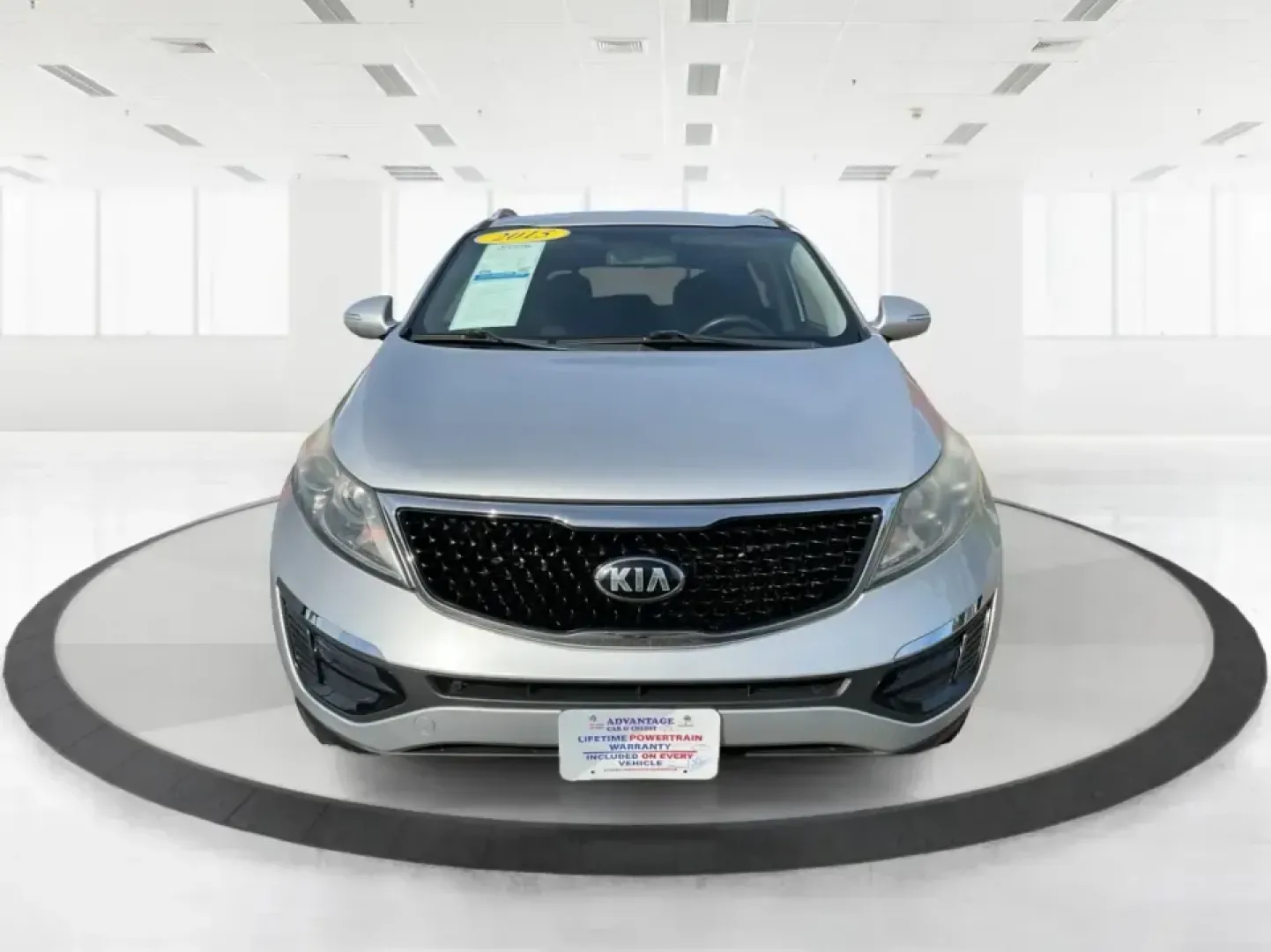 2015 Kia Sportage LX (KNDPBCAC2F7) with an 2.4L V6 DOHC 24V engine, 6-Speed Automatic transmission, located at 4508 South Dixie Dr, Moraine, OH, 45439, (937) 908-9800, 39.689976, -84.218452 - Are you ready to elevate your driving experience and embark on unforgettable adventures? Look no further than this 2015 Kia Sportage LX, perfect for those who crave a reliable crossover that blends style with versatility. Whether you're commuting to work, shuttling the kids to school, or planning a - Photo#7