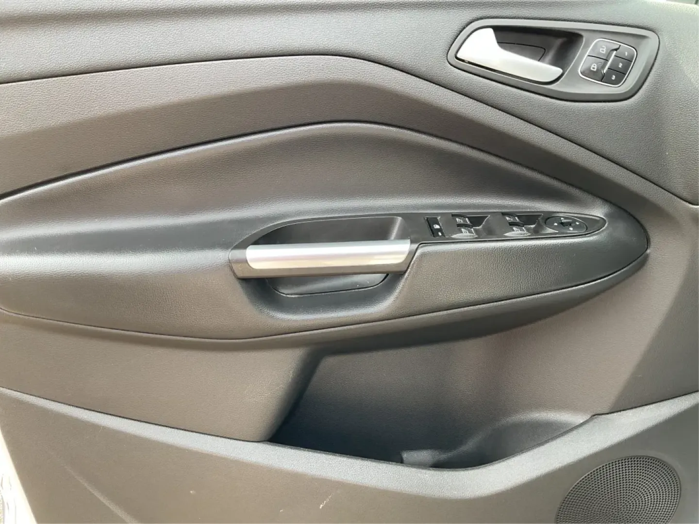 2018 Ford Escape Titanium (1FMCU9J97JU) with an EcoBoost 2L I-4 gasoline direct injection engine, located at 8750 N County Rd 25A, Piqua, OH, 45356, (937) 908-9800, 40.164391, -84.232513 - **Unleash Adventure with Your 2018 Ford Escape Titanium Perfect for Weekend Getaways!**<br /> <br /> If you're searching for a versatile vehicle that caters to your adventurous spirit while providing the comfort and style you deserve, look no further than the stunning 2018 Ford Escape Titanium avai - Photo#19