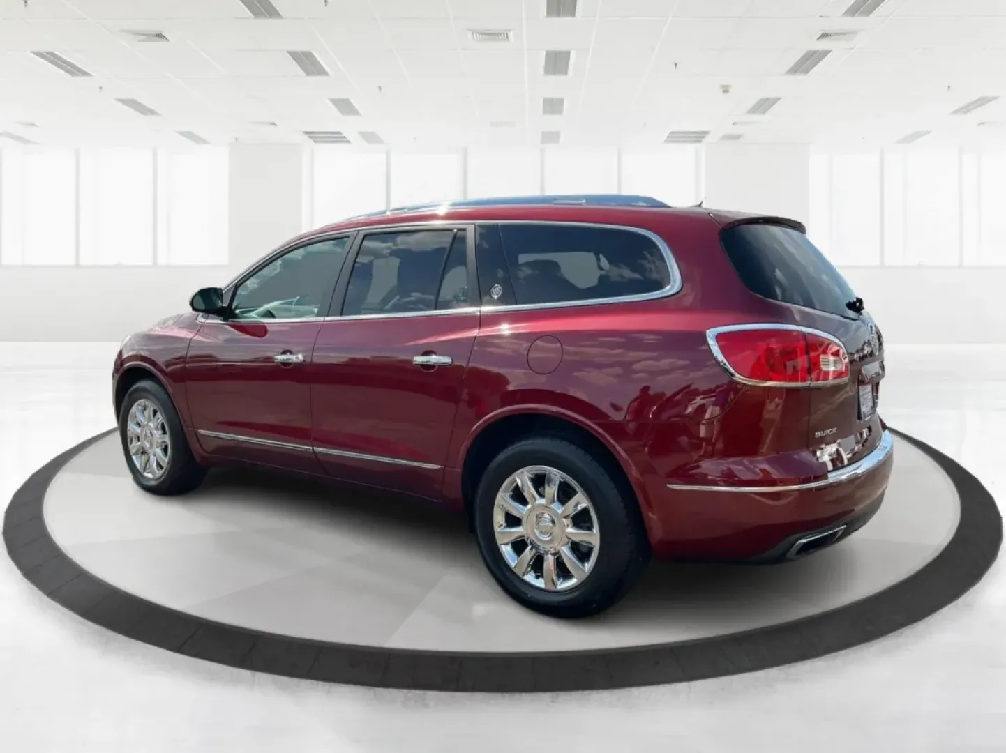 2015 Buick Enclave Leather (5GAKVBKD7FJ) with an 3.6L V-6 gasoline direct injection engine, located at 1951 S Dayton Lakeview Rd., New Carlisle, OH, 45344, (937) 908-9800, 39.890999, -84.050255 - **Adventure Awaits with the 2015 Buick Enclave at Advantage Car and Credit New Carlisle**<br /> <br /> If you're searching for the perfect vehicle for family road trips, daily commutes, or weekend getaways, look no further than the 2015 Buick Enclave. This luxurious SUV seamlessly combines style, s - Photo#4