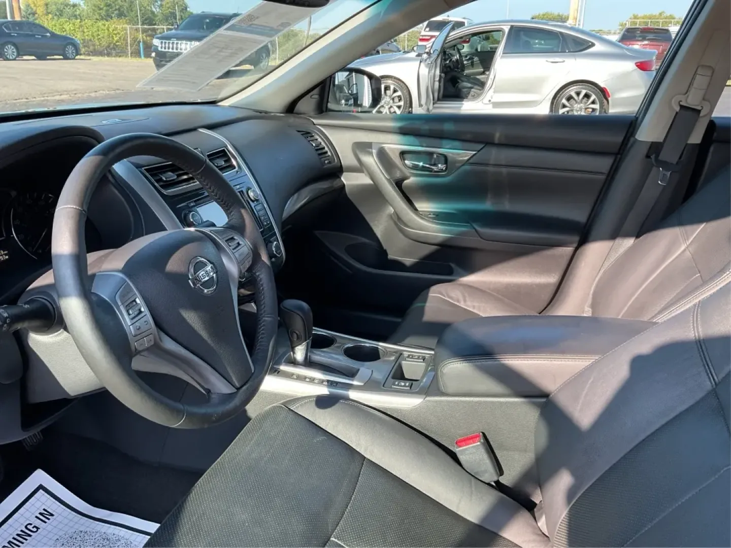 2015 Nissan Altima 2.5 SL (1N4AL3APXFC) with an 2.5L I-4 DOHC engine, located at 4508 South Dixie Dr, Moraine, OH, 45439, (937) 908-9800, 39.689976, -84.218452 - **Elevate Your Daily Drive with the 2015 Nissan Altima 2.5 SL Perfect for Every Journey!**<br /> <br /> Are you looking for a reliable sedan that effortlessly transitions from weekday commutes to weekend adventures? The 2015 Nissan Altima 2.5 SL is not just a vehicle; it's a lifestyle upgrade. Desi - Photo#9