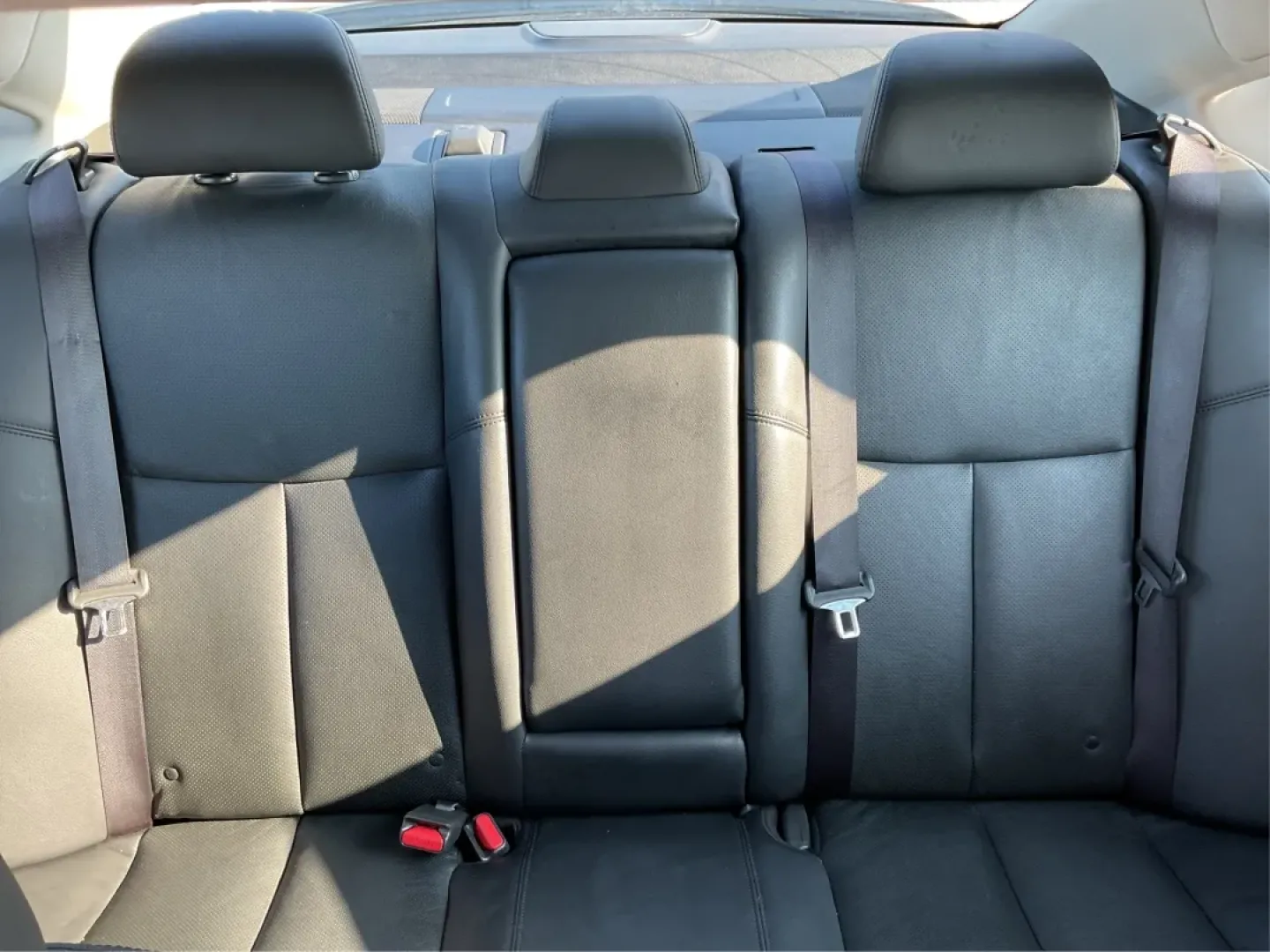 2015 Nissan Altima 2.5 SL (1N4AL3APXFC) with an 2.5L I-4 DOHC engine, located at 4508 South Dixie Dr, Moraine, OH, 45439, (937) 908-9800, 39.689976, -84.218452 - **Elevate Your Daily Drive with the 2015 Nissan Altima 2.5 SL Perfect for Every Journey!**<br /> <br /> Are you looking for a reliable sedan that effortlessly transitions from weekday commutes to weekend adventures? The 2015 Nissan Altima 2.5 SL is not just a vehicle; it's a lifestyle upgrade. Desi - Photo#14