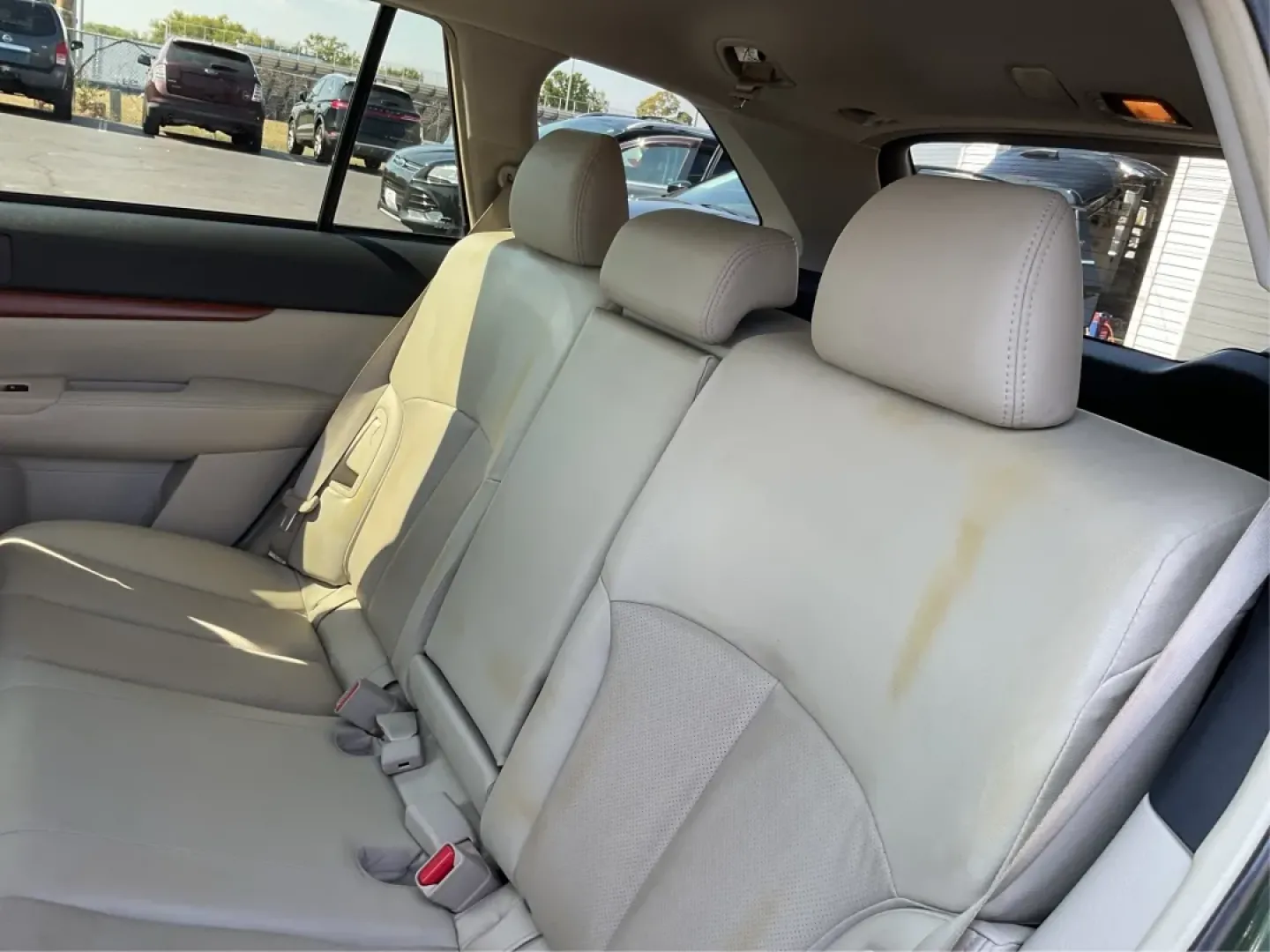 2014 Subaru Outback 2.5i Limited (4S4BRBKC6E3) with an 2.5L H-4 DOHC engine, located at 1184 Kauffman Ave, Fairborn, OH, 45324, (937) 908-9800, 39.807072, -84.030914 - **Adventure Awaits with the 2014 Subaru Outback 2.5i Limited!**<br /> <br /> Are you ready to embrace your adventurous side? The 2014 Subaru Outback 2.5i Limited is the perfect companion for weekend getaways, family road trips, or your daily commute. With its rugged utility body and advanced capabil - Photo#9