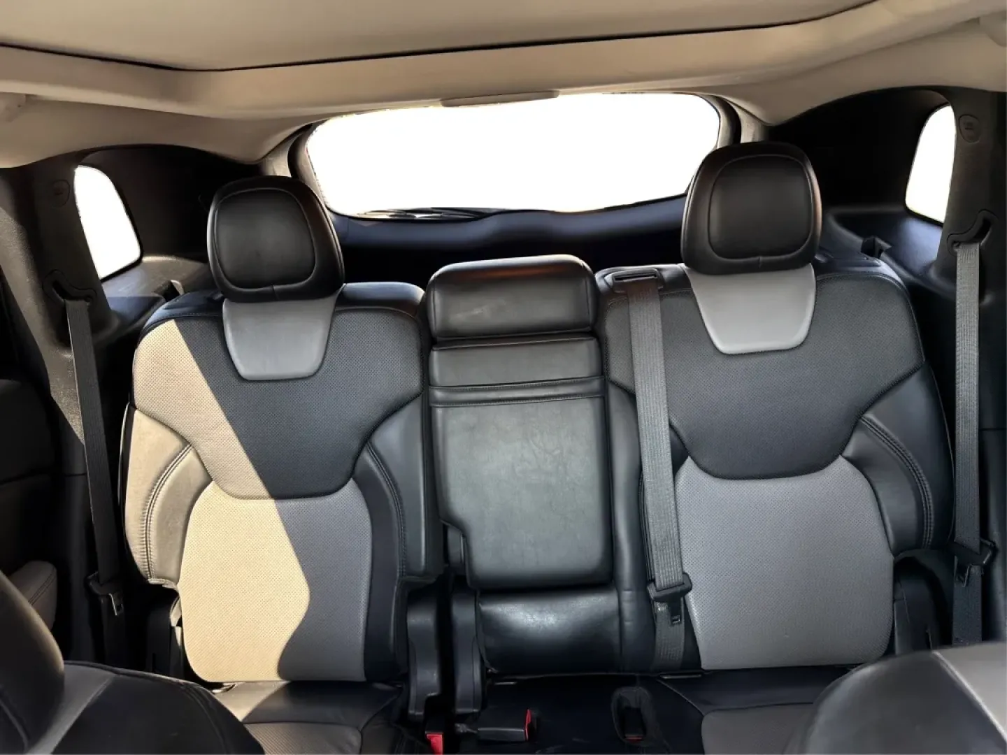 2014 Jeep Cherokee Limited (1C4PJMDS3EW) with an Other engine, located at 1230 East Main St, Xenia, OH, 45385, (937) 908-9800, 39.688026, -83.910172 - ### Explore the Great Outdoors with the 2014 Jeep Cherokee Limited Perfect for Adventurers and Families!<br /> <br /> Are you ready to take your weekend getaways and family road trips to the next level? The 2014 Jeep Cherokee Limited is here to meet your adventurous lifestyle head-on! With its powe - Photo#14