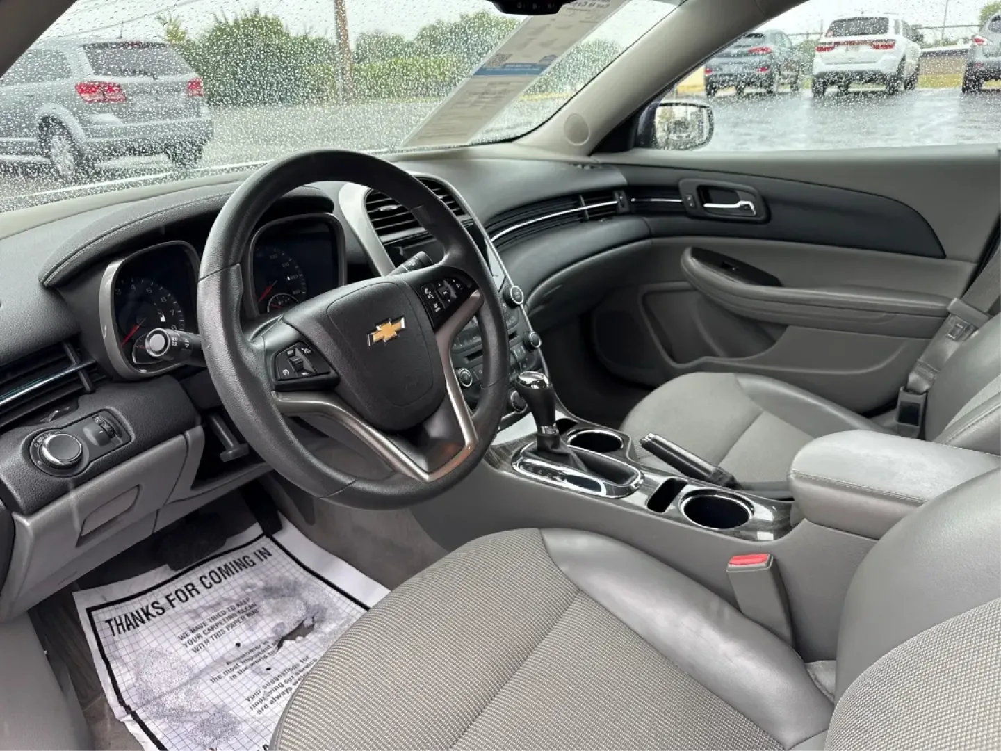 2014 Chevrolet Malibu 1LT (1G11C5SL0EF) with an ECOTEC 2.5L I-4 gasoline direct injection engine, located at 4508 South Dixie Dr, Moraine, OH, 45439, (937) 908-9800, 39.689976, -84.218452 - **Discover Your Next Adventure with the 2014 Chevrolet Malibu 1LT!** <br /> <br /> Are you searching for a reliable sedan that offers both comfort and style? Look no further than the 2014 Chevrolet Malibu 1LT, available now at Advantage Car and Credit in Moraine, OH! This vehicle is perfect for budg - Photo#9