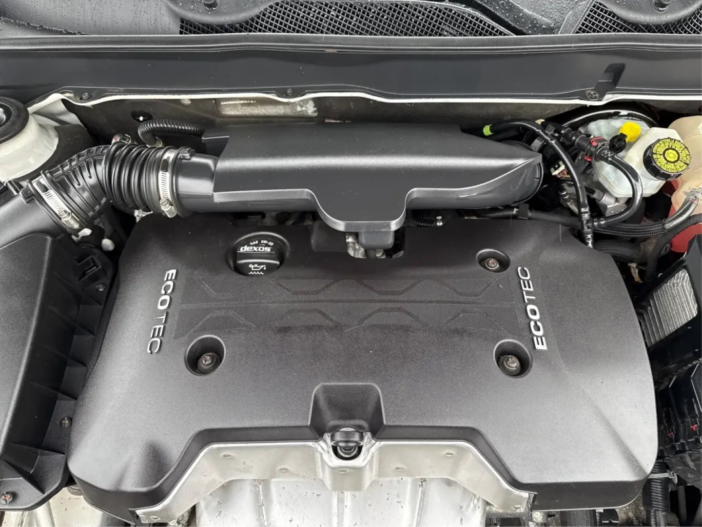 2014 Chevrolet Malibu 1LT (1G11C5SL0EF) with an ECOTEC 2.5L I-4 gasoline direct injection engine, located at 4508 South Dixie Dr, Moraine, OH, 45439, (937) 908-9800, 39.689976, -84.218452 - **Discover Your Next Adventure with the 2014 Chevrolet Malibu 1LT!** <br /> <br /> Are you searching for a reliable sedan that offers both comfort and style? Look no further than the 2014 Chevrolet Malibu 1LT, available now at Advantage Car and Credit in Moraine, OH! This vehicle is perfect for budg - Photo#11