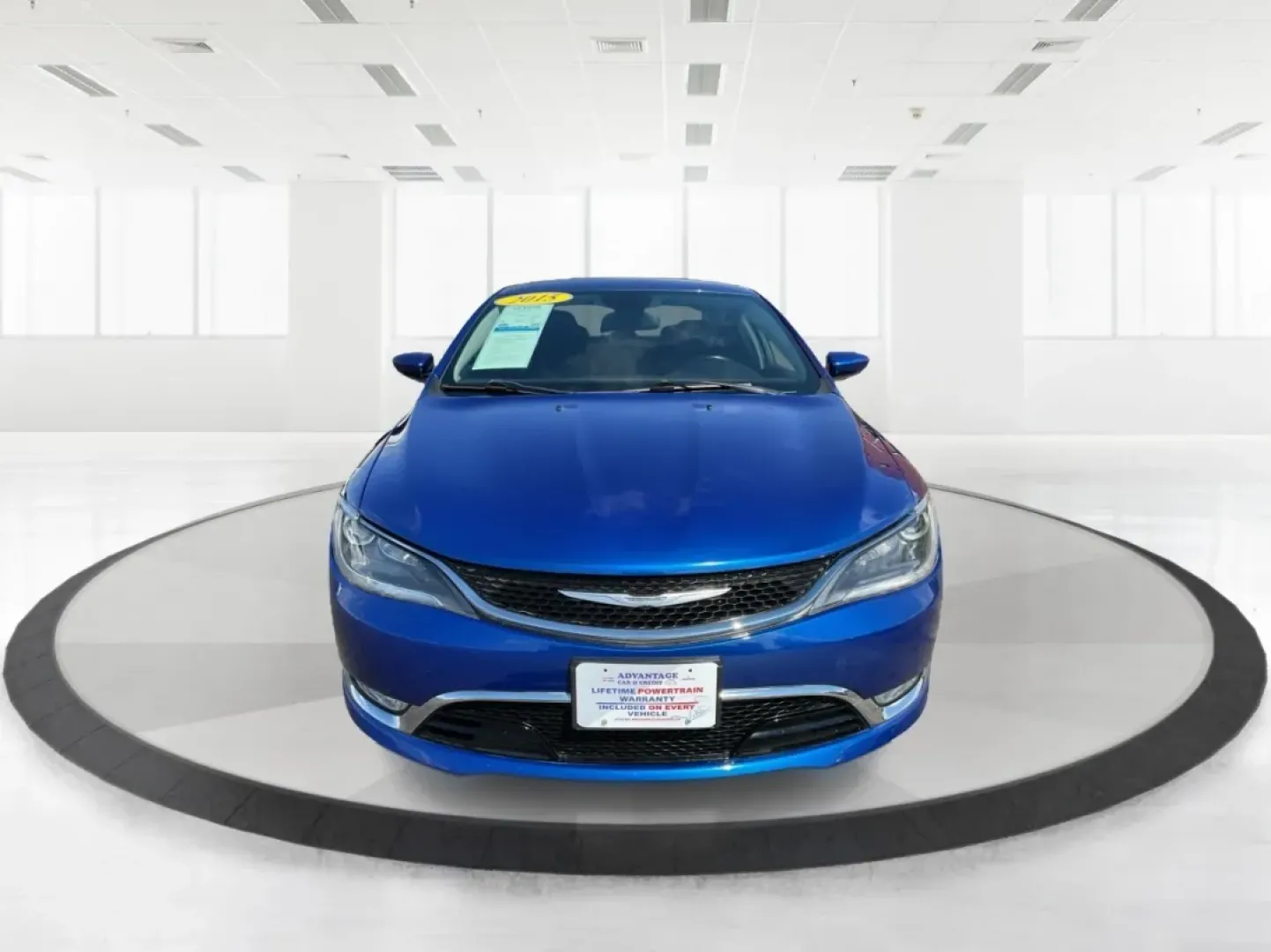 2015 Chrysler 200 C (1C3CCCCB0FN) with an 3.6L V-6 DOHC engine, located at 880 E. National Road, Vandalia, OH, 45377, (937) 908-9800, 39.891918, -84.183594 - **Hit the Road with Confidence: 2015 Chrysler 200 C at Advantage Car and Credit in Vandalia, OH**<br /> <br /> Are you searching for a dependable vehicle that effortlessly combines style, comfort, and advanced technology? Look no further than this stunning 2015 Chrysler 200 C, available now at Advan - Photo#7