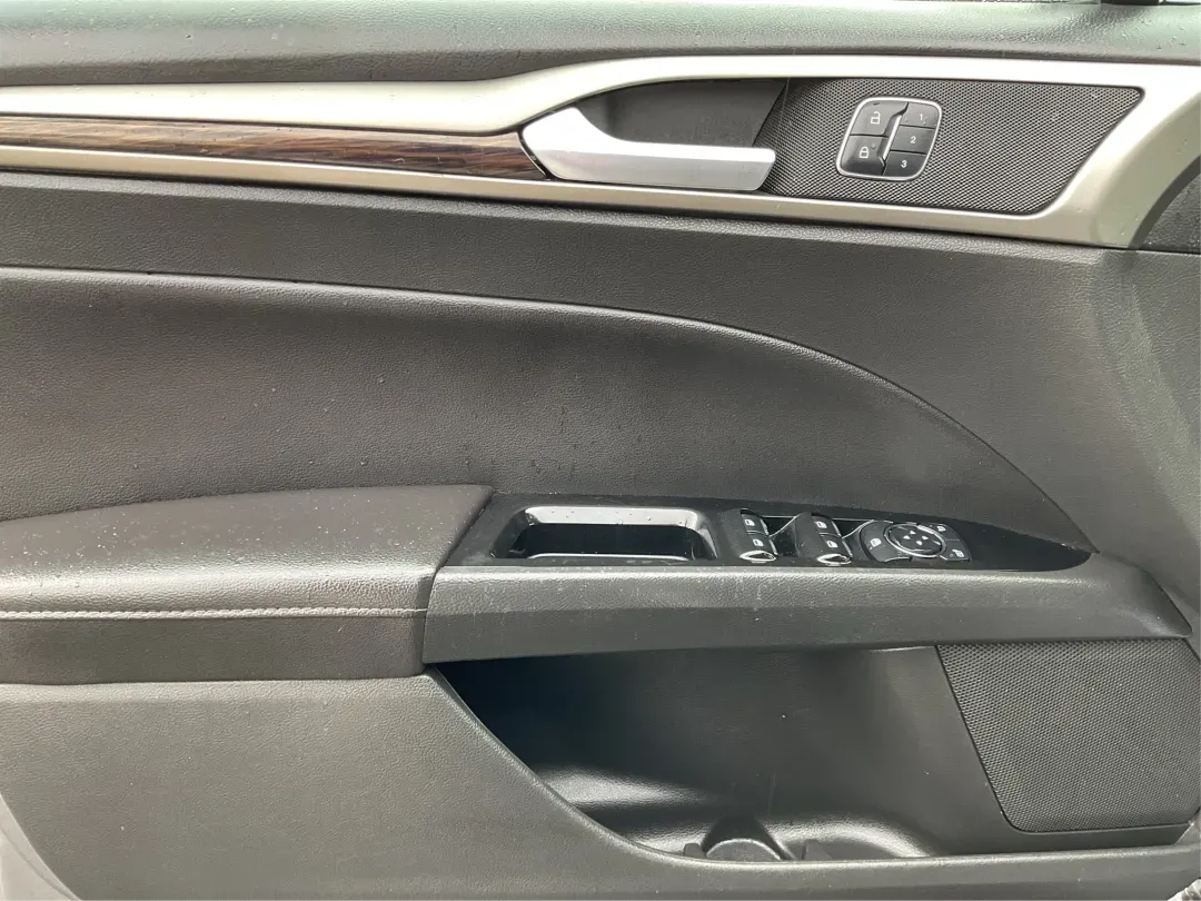 2014 Ford Fusion SE (3FA6P0HD2ER) with an Other engine, located at 1099 N County Rd 25A, Troy, OH, 45373, (937) 908-9800, 40.057079, -84.212883 - **Discover Your Next Adventure with the 2014 Ford Fusion SE at Advantage Car and Credit - Moraine** <br /> <br /> Are you ready to elevate your daily commute or family road trips? The 2014 Ford Fusion SE is your gateway to a lifestyle brimming with comfort, technology, and reliability. Ideal for bu - Photo#19