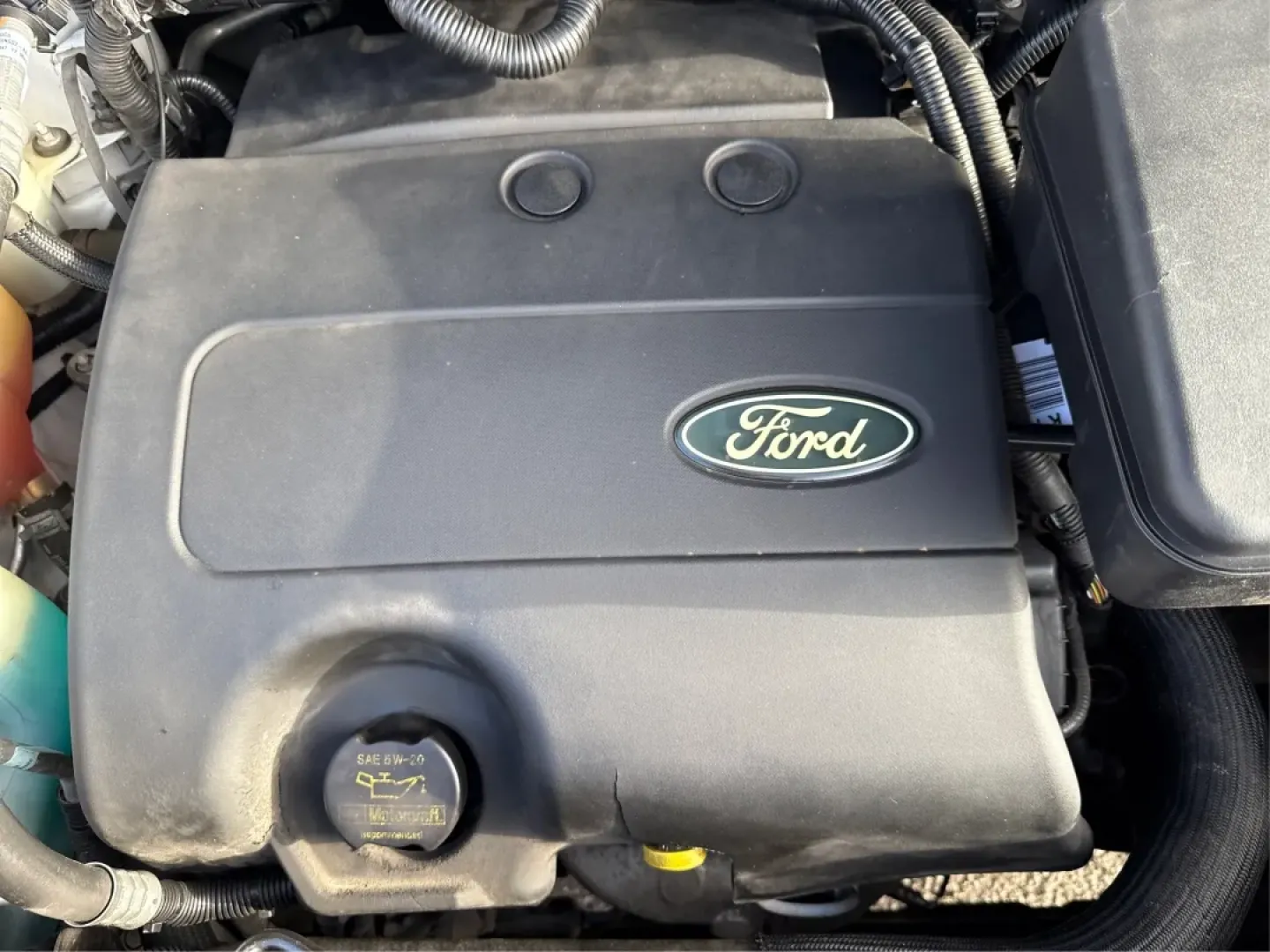 2013 Ford Edge SEL (2FMDK3JC0DB) with an Other engine, located at 4508 South Dixie Dr, Moraine, OH, 45439, (937) 908-9800, 39.689976, -84.218452 - **Discover Adventure in the 2013 Ford Edge SEL SUV at Advantage Car and Credit - Moraine!**<br /> <br /> Are you ready to embrace a lifestyle filled with adventure, comfort, and reliability? Look no further than this stunning **2013 Ford Edge SEL** SUV! With its spacious interior and robust features - Photo#11