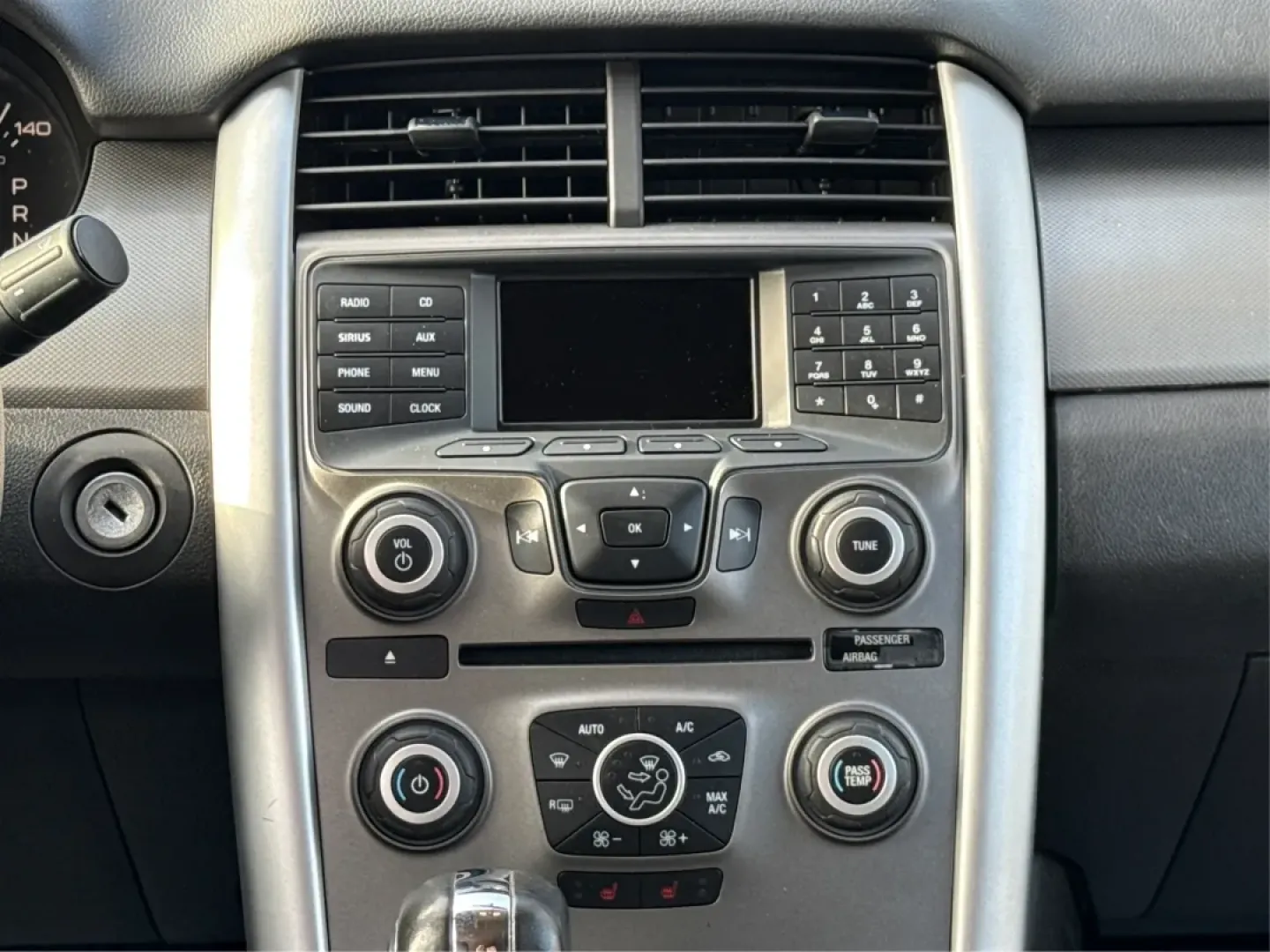 2013 Ford Edge SEL (2FMDK3JC0DB) with an Other engine, located at 4508 South Dixie Dr, Moraine, OH, 45439, (937) 908-9800, 39.689976, -84.218452 - **Discover Adventure in the 2013 Ford Edge SEL SUV at Advantage Car and Credit - Moraine!**<br /> <br /> Are you ready to embrace a lifestyle filled with adventure, comfort, and reliability? Look no further than this stunning **2013 Ford Edge SEL** SUV! With its spacious interior and robust features - Photo#13