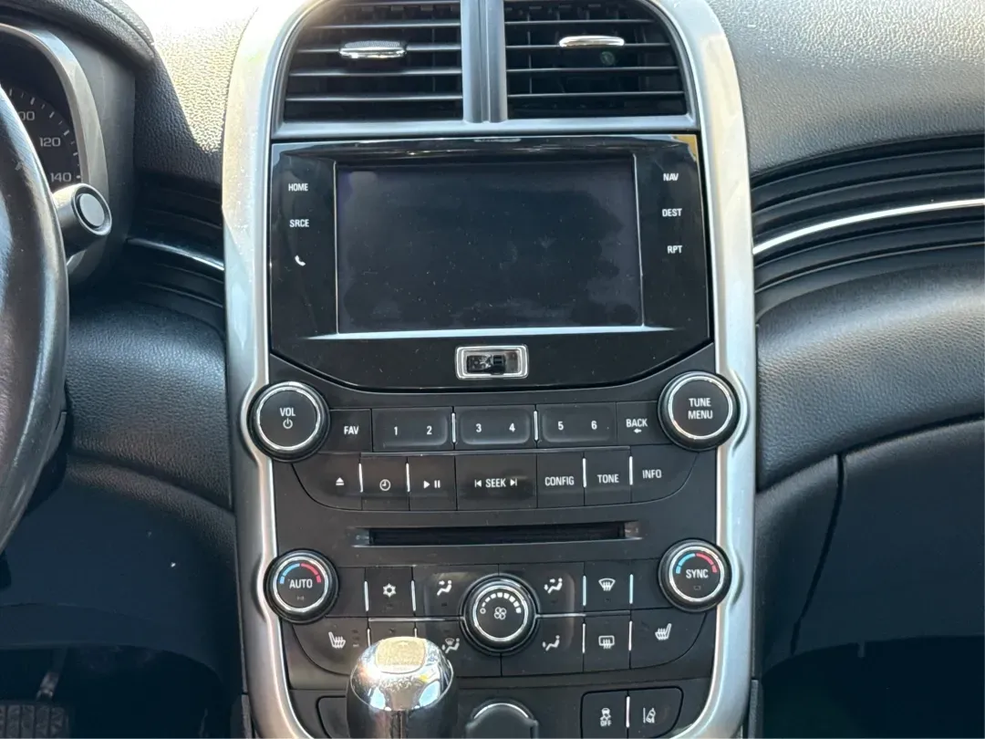 2014 Chevrolet Malibu 2LT (1G11E5SL4EF) with an 2.5L L4 DOHC 16V engine, 6-Speed Automatic transmission, located at 8750 N County Rd 25A, Piqua, OH, 45356, (937) 908-9800, 40.164391, -84.232513 - **Drive in Style: The 2014 Chevrolet Malibu 2LT Awaits You!** <br /> <br /> Are you ready to elevate your daily commute or embark on unforgettable weekend road trips? The 2014 Chevrolet Malibu 2LT is the ultimate sedan designed for budget-conscious buyers and anyone seeking a reliable vehicle that d - Photo#13