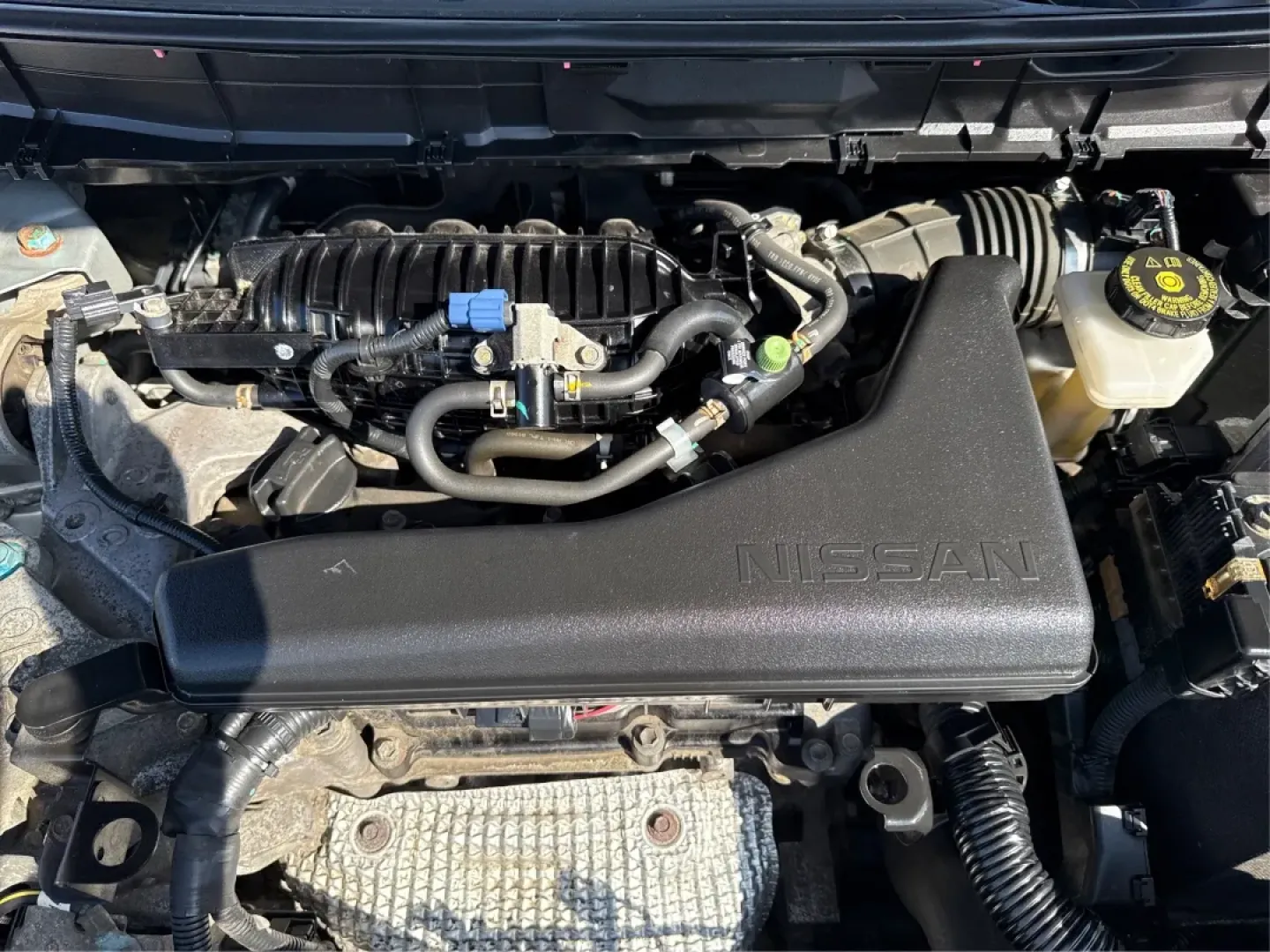 2018 Nissan Rogue SV (KNMAT2MV7JP) with an 2.5L I-4 DOHC engine, located at 8750 N County Rd 25A, Piqua, OH, 45356, (937) 908-9800, 40.164391, -84.232513 - **Adventure Awaits with the 2018 Nissan Rogue SV Perfect for Your Lifestyle!**<br /> <br /> Are you ready to elevate your driving experience? The 2018 Nissan Rogue SV, with its impeccable blend of style, comfort, and versatility, is designed for those who crave adventure without sacrificing practic - Photo#11