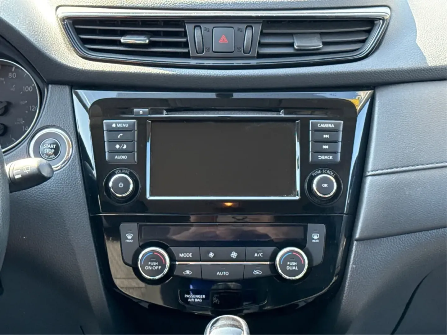 2018 Nissan Rogue SV (KNMAT2MV7JP) with an 2.5L I-4 DOHC engine, located at 8750 N County Rd 25A, Piqua, OH, 45356, (937) 908-9800, 40.164391, -84.232513 - **Adventure Awaits with the 2018 Nissan Rogue SV Perfect for Your Lifestyle!**<br /> <br /> Are you ready to elevate your driving experience? The 2018 Nissan Rogue SV, with its impeccable blend of style, comfort, and versatility, is designed for those who crave adventure without sacrificing practic - Photo#13