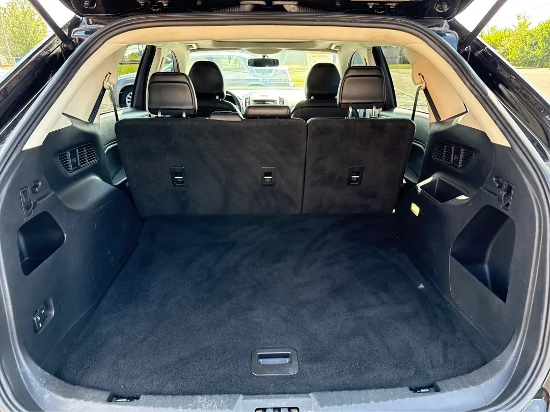 2017 Ford Edge SEL (2FMPK4J9XHB) with an Other engine, located at 1099 N County Rd 25A, Troy, OH, 45373, (937) 908-9800, 40.057079, -84.212883 - **Discover Your Next Adventure with the 2017 Ford Edge SEL at Advantage Car and Credit!**<br /> <br /> Are you ready to elevate your driving experience? The 2017 Ford Edge SEL is not just a vehicle; it's a lifestyle choice that caters to your every need-whether you're a busy professional looking for - Photo#12