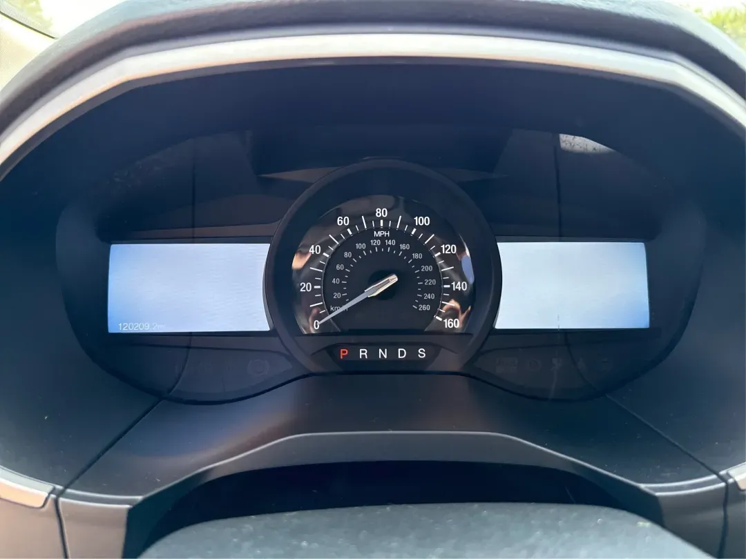 2017 Ford Edge SEL (2FMPK4J9XHB) with an Other engine, located at 1099 N County Rd 25A, Troy, OH, 45373, (937) 908-9800, 40.057079, -84.212883 - **Discover Your Next Adventure with the 2017 Ford Edge SEL at Advantage Car and Credit!**<br /> <br /> Are you ready to elevate your driving experience? The 2017 Ford Edge SEL is not just a vehicle; it's a lifestyle choice that caters to your every need-whether you're a busy professional looking for - Photo#15