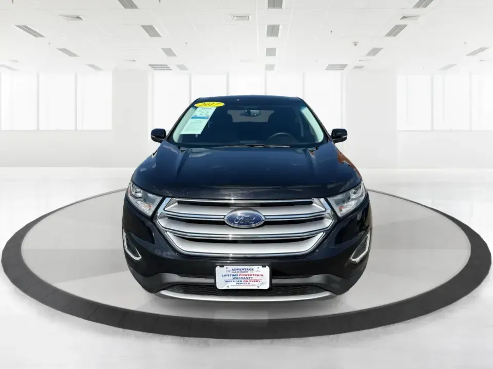 2017 Ford Edge SEL (2FMPK4J9XHB) with an 2.0L L4 DOHC 16V engine, 6A transmission, located at 1230 East Main St, Xenia, OH, 45385, (937) 908-9800, 39.688026, -83.910172 - **Discover Your Next Adventure with the 2017 Ford Edge SEL at Advantage Car and Credit!**<br /> <br /> Are you ready to elevate your driving experience? The 2017 Ford Edge SEL is not just a vehicle; it's a lifestyle choice that caters to your every need-whether you're a busy professional looking for - Photo#7