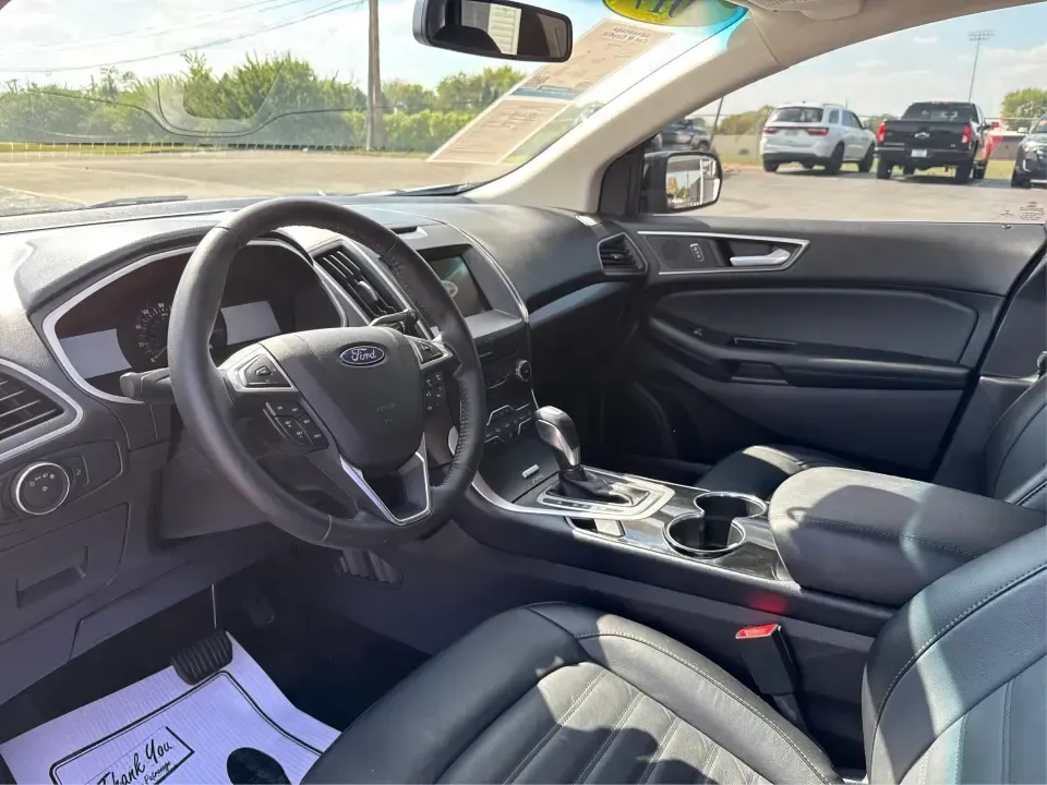 2017 Ford Edge SEL AWD (2FMPK4J9XHB) with an 2.0L L4 DOHC 16V engine, 6A transmission, located at 1099 N County Rd 25A, Troy, OH, 45373, (937) 908-9800, 40.057079, -84.212883 - Need an SUV that can handle Ohio's changing seasons, daily school runs, and spontaneous weekend getaways without feeling bulky? This **2017 Ford Edge SEL AWD** is built for real life in and around **Troy, Ohio**-the kind of vehicle that's equally at home cruising up **I75**, navigating **SR55/SR41**- Photo#9