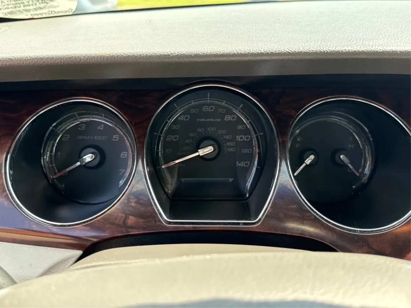 2011 Ford Taurus SEL (1FAHP2EW3BG) with an Duratec 3.5L V-6 DOHC engine, located at 880 E. National Road, Vandalia, OH, 45377, (937) 908-9800, 39.891918, -84.183594 - Experience the perfect blend of comfort, style, and reliability with the 2011 Ford Taurus SEL, a sedan that is truly designed for modern life. Whether you're commuting to work, transporting your growing family, or heading out for weekend adventures, this vehicle caters to a variety of lifestyles. Av - Photo#15