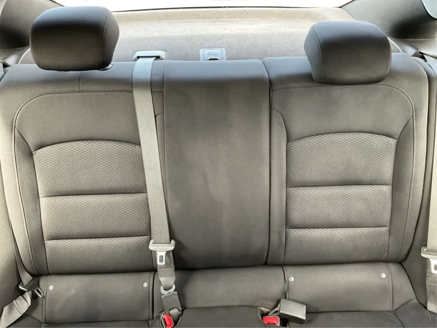 2019 Chevrolet Malibu 1LS (1G1ZB5STXKF) with an ECOTEC 1.5L I-4 gasoline direct injection engine, located at 401 Woodman Dr, Riverside, OH, 45431, (937) 908-9800, 39.760899, -84.123421 - Looking for a reliable sedan that fits seamlessly into your lifestyle? The 2019 Chevrolet Malibu 1LS, now available at Advantage Car and Credit in Riverside, OH, is the perfect blend of style, comfort, and functionality. Whether you're commuting to work, running errands around town, or planning a we - Photo#14