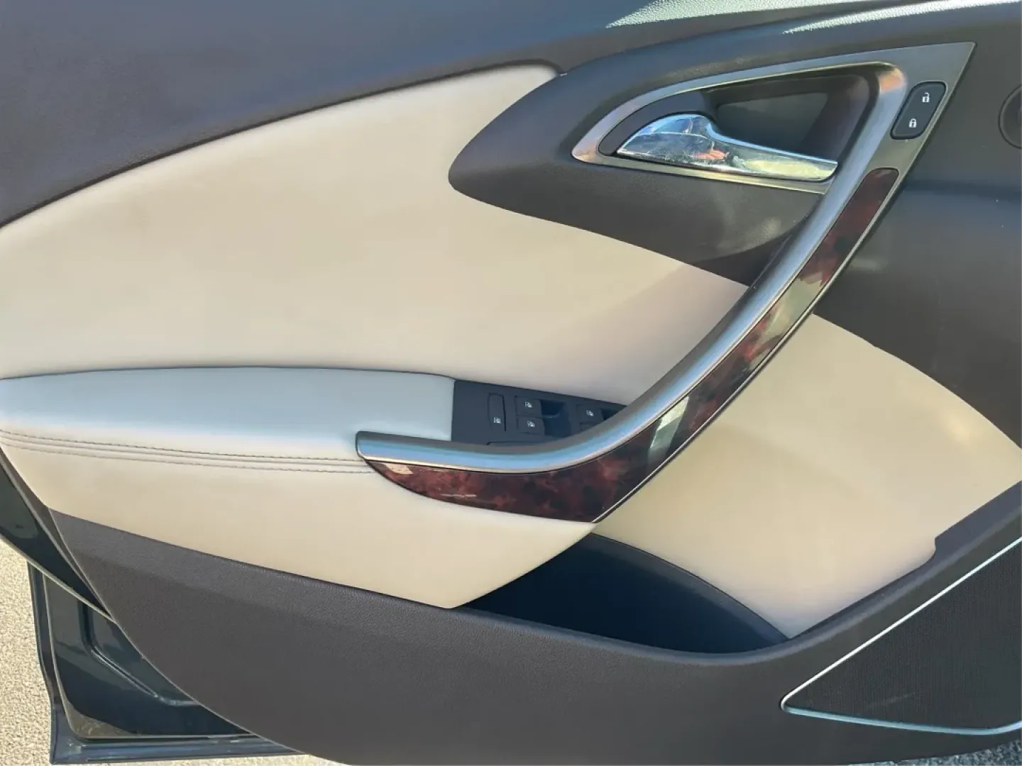 2016 Buick Verano Base (1G4PP5SK2G4) with an Other engine, located at 401 Woodman Dr, Riverside, OH, 45431, (937) 908-9800, 39.760899, -84.123421 - Elevate your driving experience with the 2016 Buick Verano, a car perfectly suited for budget-conscious buyers seeking reliability and comfort. Whether you're commuting to work, shuttling the kids to school, or planning weekend getaways, this vehicle fits seamlessly into your lifestyle. Conveniently - Photo#19