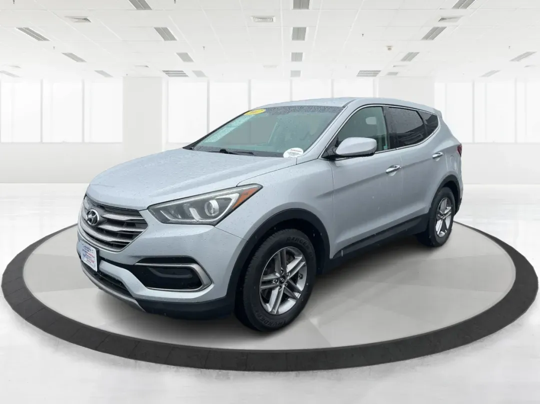 2017 Hyundai Santa Fe 2.4L (5XYZTDLB2HG) with an Theta II 2.4L I-4 gasoline direct injection engine, located at 1951 S Dayton Lakeview Rd., New Carlisle, OH, 45344, (937) 908-9800, 39.890999, -84.050255 - Discover the perfect blend of comfort, capability, and style with the 2017 Hyundai Santa Fe, now available at Advantage Car and Credit, located at 1184 Kauffman Ave, Fairborn, OH 45324. This versatile SUV is an excellent choice for growing families, weekend adventurers, or budget-conscious buyers lo - Photo#8