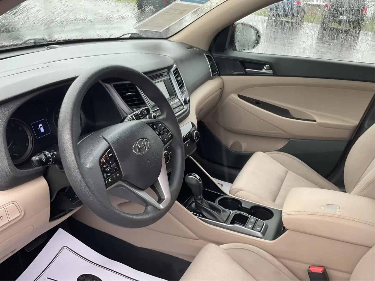 2017 Hyundai Tucson SE (KM8J3CA4XHU) with an Nu 2L I-4 gasoline direct injection engine, located at 8750 N County Rd 25A, Piqua, OH, 45356, (937) 908-9800, 40.164391, -84.232513 - **Experience Adventure with the 2017 Hyundai Tucson SE from Advantage Car and Credit - Piqua!**<br /> <br /> Are you in the market for a reliable SUV that can keep up with your active lifestyle? Look no further than this stunning 2017 Hyundai Tucson SE, available now at Advantage Car and Credit in P - Photo#9