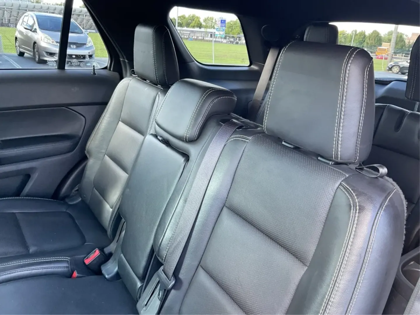 2015 Ford Explorer Sport (1FM5K8GT4FG) with an EcoBoost 3.5L V-6 gasoline direct injection engine, located at 1230 East Main St, Xenia, OH, 45385, (937) 908-9800, 39.688026, -83.910172 - **Elevate Your Adventures with a 2015 Ford Explorer Sport at Advantage Car and Credit Xenia!**<br /> <br /> Are you ready to embark on unforgettable adventures with your family or friends? The 2015 Ford Explorer Sport is designed to be your perfect companion for weekend getaways, daily commutes, an - Photo#10