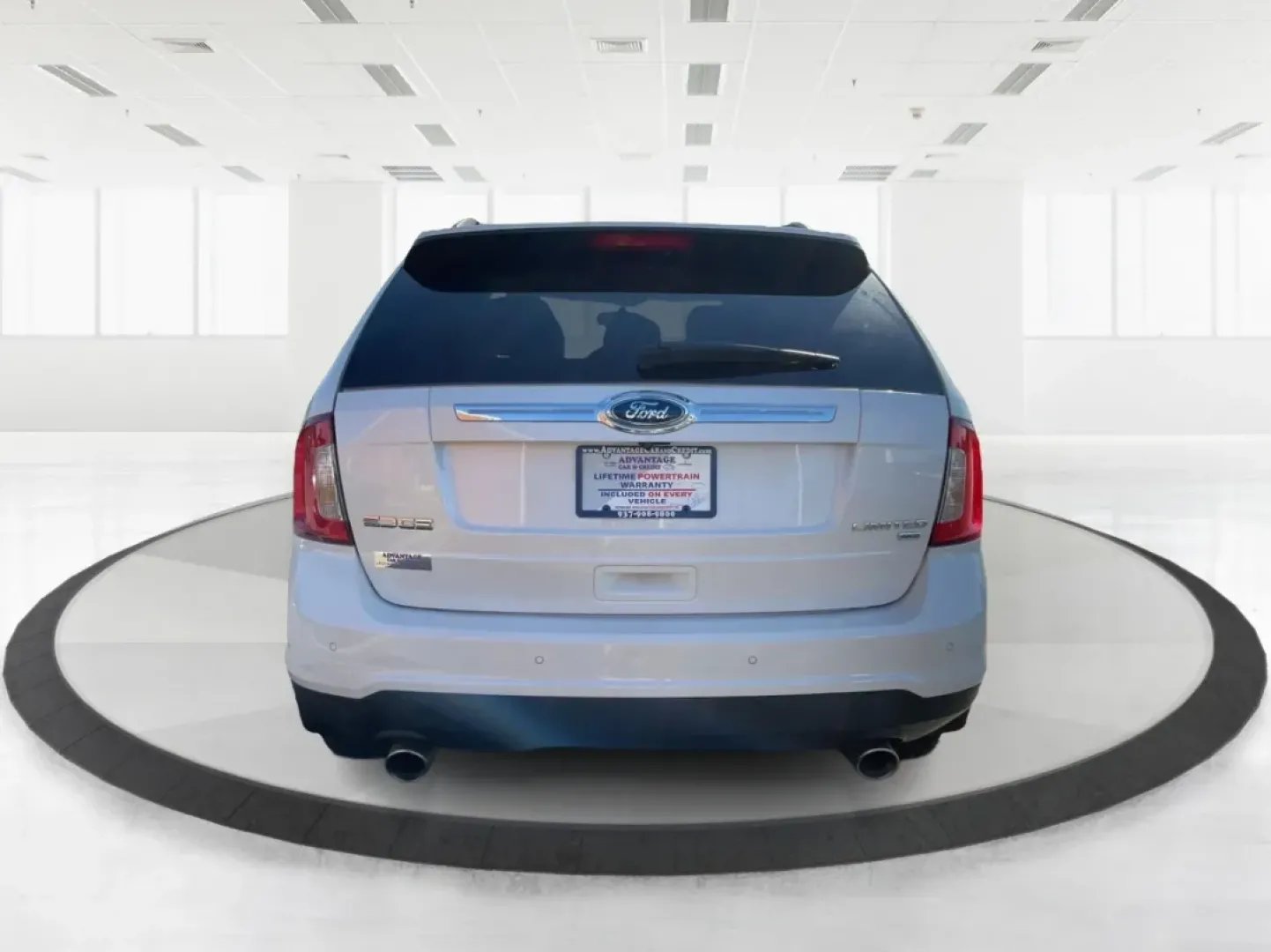 2013 Ford Edge Limited (2FMDK4KCXDB) with an 3.5L V-6 DOHC engine, located at 401 Woodman Dr, Riverside, OH, 45431, (937) 908-9800, 39.760899, -84.123421 - Experience the freedom of the open road with this exceptional 2013 Ford Edge Limited, a versatile SUV that's perfect for family adventures, daily commutes, or weekend getaways. With a robust 3.5L V-6 DOHC engine and an all-wheel drive (AWD) system, this Ford Edge is designed to handle both city stre - Photo#3