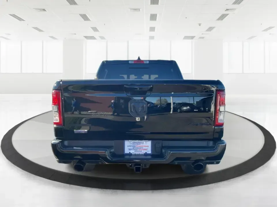2020 Ram 1500 Big Horn Crew Cab 4x4 5'7 Box (1C6SRFFT8LN) with an 5.7L V8 OHV 16V engine, 8A transmission, located at 1230 East Main St, Xenia, OH, 45385, (937) 908-9800, 39.688026, -83.910172 - **Unleash Adventure with the 2020 Ram 1500 Big Horn Crew Cab 4x4! Perfect for Your Lifestyle!**<br /> <br /> Are you ready to elevate your driving experience? The 2020 Ram 1500 Big Horn Crew Cab 4x4 is your ultimate companion for weekend getaways, daily commutes, or even family road trips. With its - Photo#3