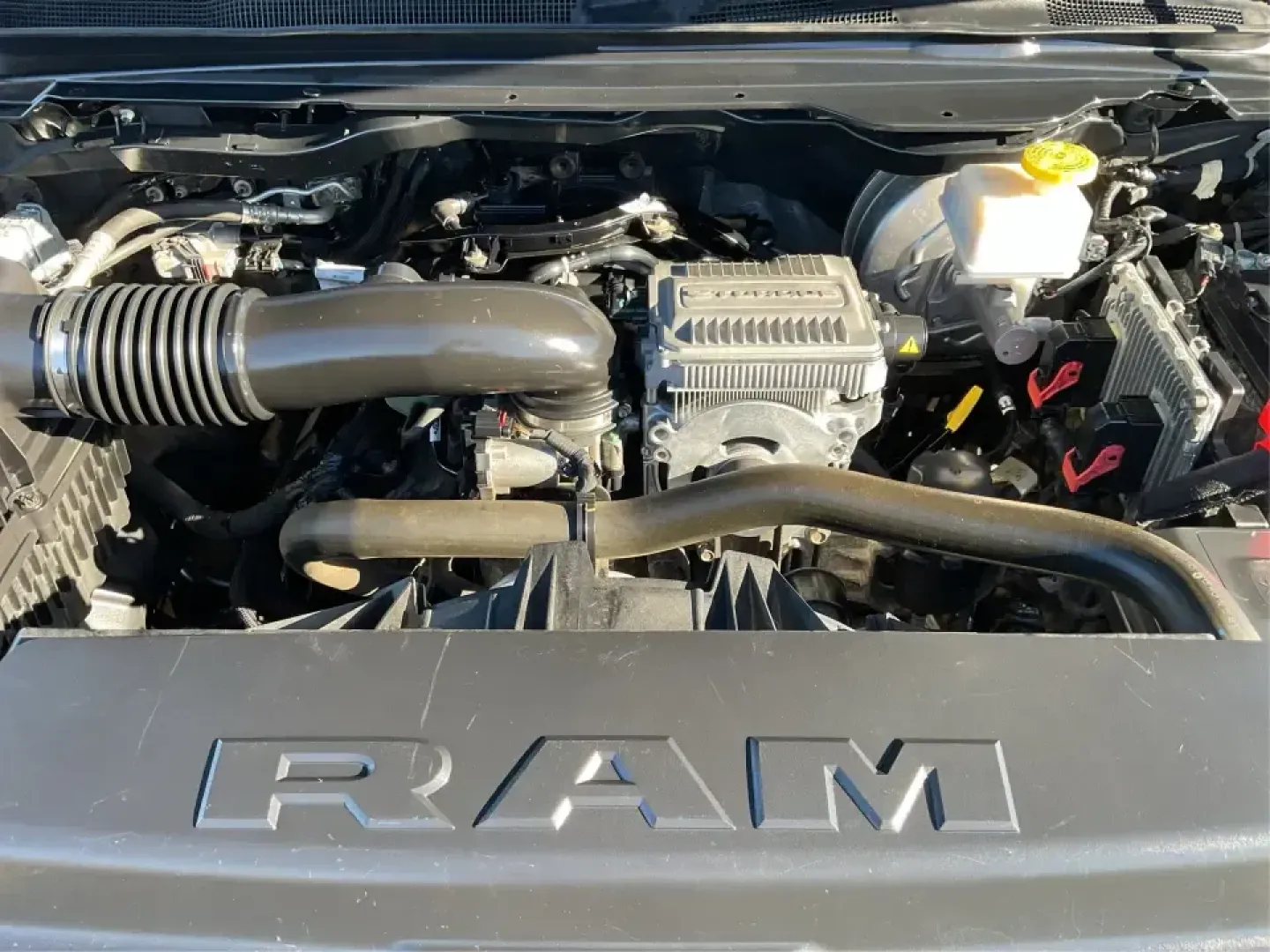2020 Ram 1500 Big Horn Crew Cab 4x4 5'7 Box (1C6SRFFT8LN) with an 5.7L V8 OHV 16V engine, 8A transmission, located at 1230 East Main St, Xenia, OH, 45385, (937) 908-9800, 39.688026, -83.910172 - **Unleash Adventure with the 2020 Ram 1500 Big Horn Crew Cab 4x4! Perfect for Your Lifestyle!**<br /> <br /> Are you ready to elevate your driving experience? The 2020 Ram 1500 Big Horn Crew Cab 4x4 is your ultimate companion for weekend getaways, daily commutes, or even family road trips. With its - Photo#11