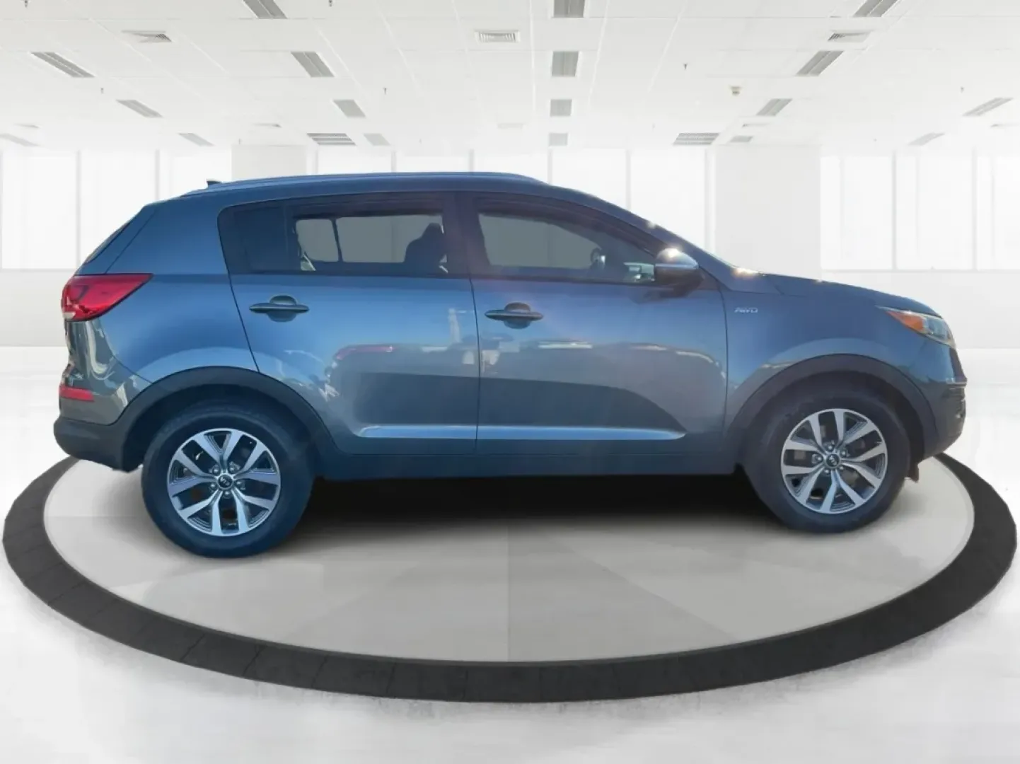 2014 Kia Sportage LX AWD (KNDPBCAC8E7) with an 2.4L V6 DOHC 24V engine, 6-Speed Automatic transmission, located at 4508 South Dixie Dr, Moraine, OH, 45439, (937) 908-9800, 39.689976, -84.218452 - **Adventure Awaits with the 2014 Kia Sportage LX AWD - Your Perfect Crossover Companion!**<br /> <br /> Imagine hitting the open road, whether you're embarking on a scenic weekend getaway or navigating through your daily commute. The 2014 Kia Sportage LX AWD is designed for those who crave versatili - Photo#1