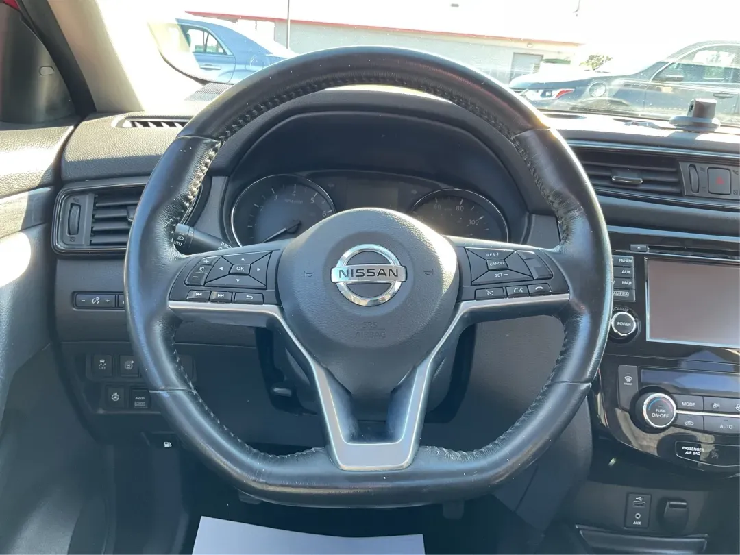 2017 Nissan Rogue SV (JN8AT2MV6HW) with an 2.5L I-4 DOHC engine, CVT transmission, located at 1230 East Main St, Xenia, OH, 45385, (937) 908-9800, 39.688026, -83.910172 - Are you searching for the perfect vehicle to enhance your daily adventures? Look no further! This 2017 Nissan Rogue SV is the ideal SUV for those who crave versatility and comfort, making it a fantastic choice for growing families, weekend warriors, and daily commuters alike. With its spacious inter - Photo#16